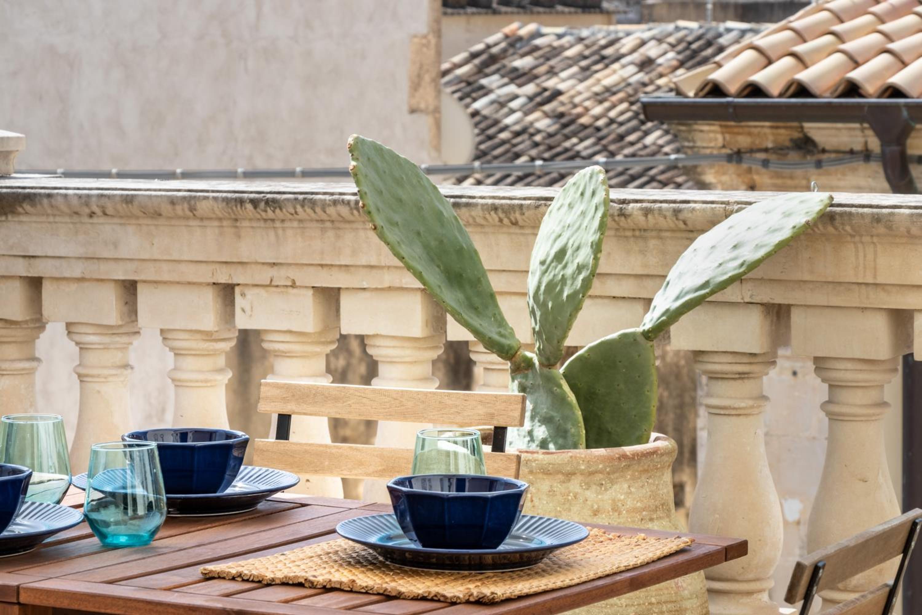 Apartment with Terrace photo 2