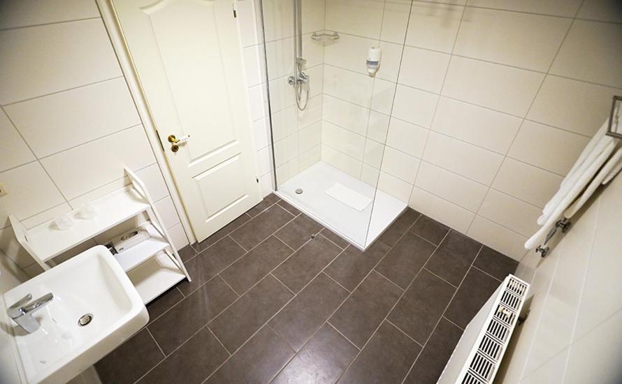 Triple Room - Photo 12