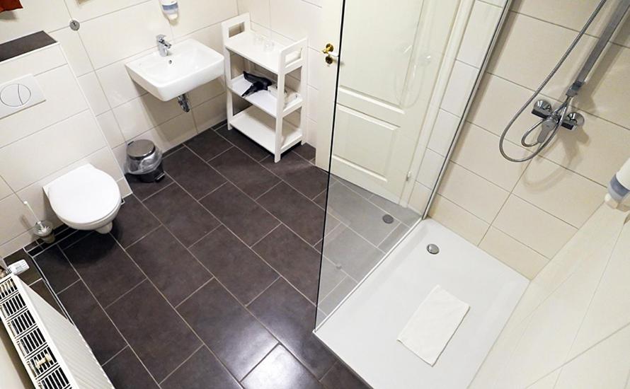 Triple Room - Photo 9