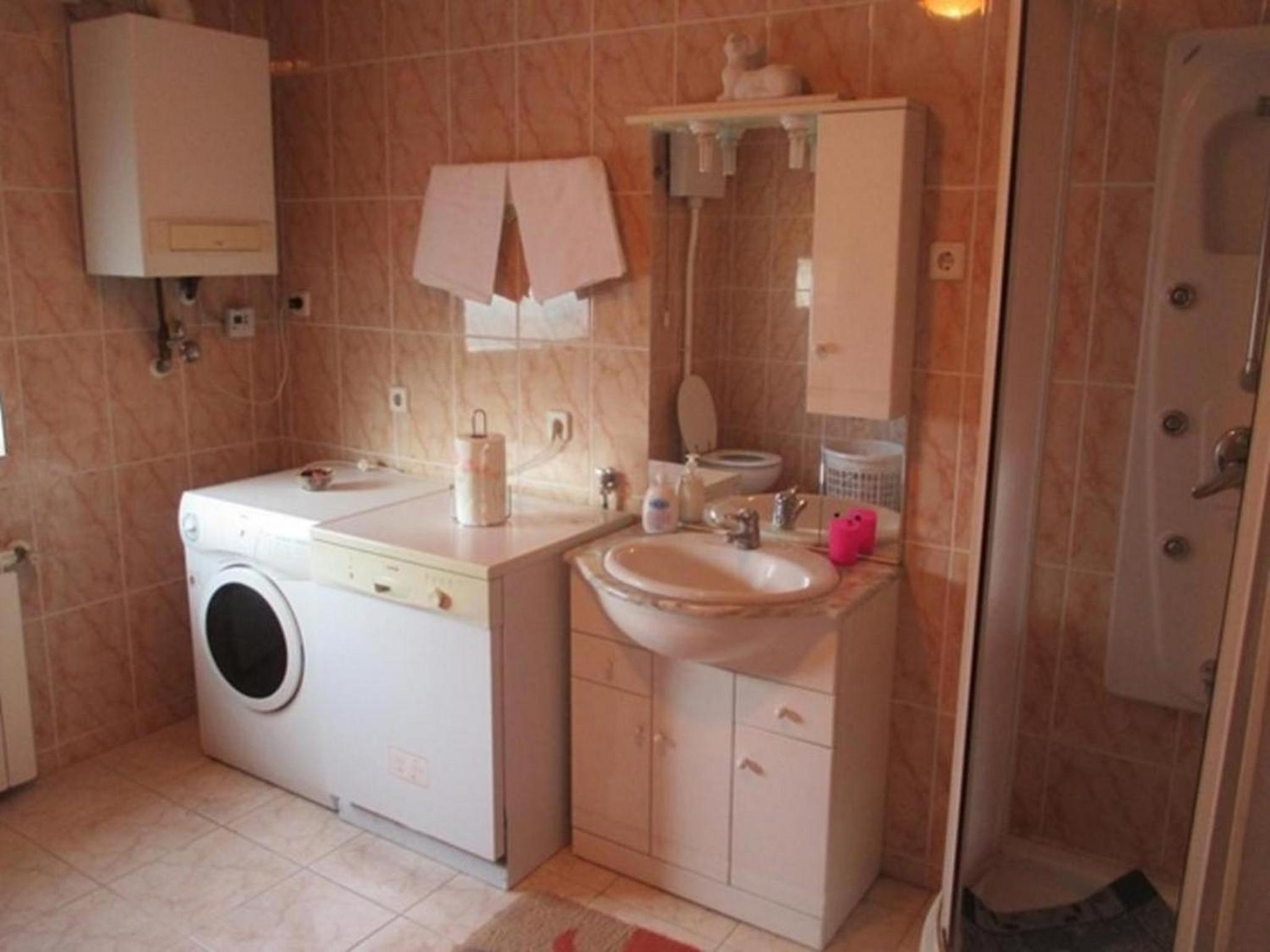 Two Bedroom Apartment  - Photo 6