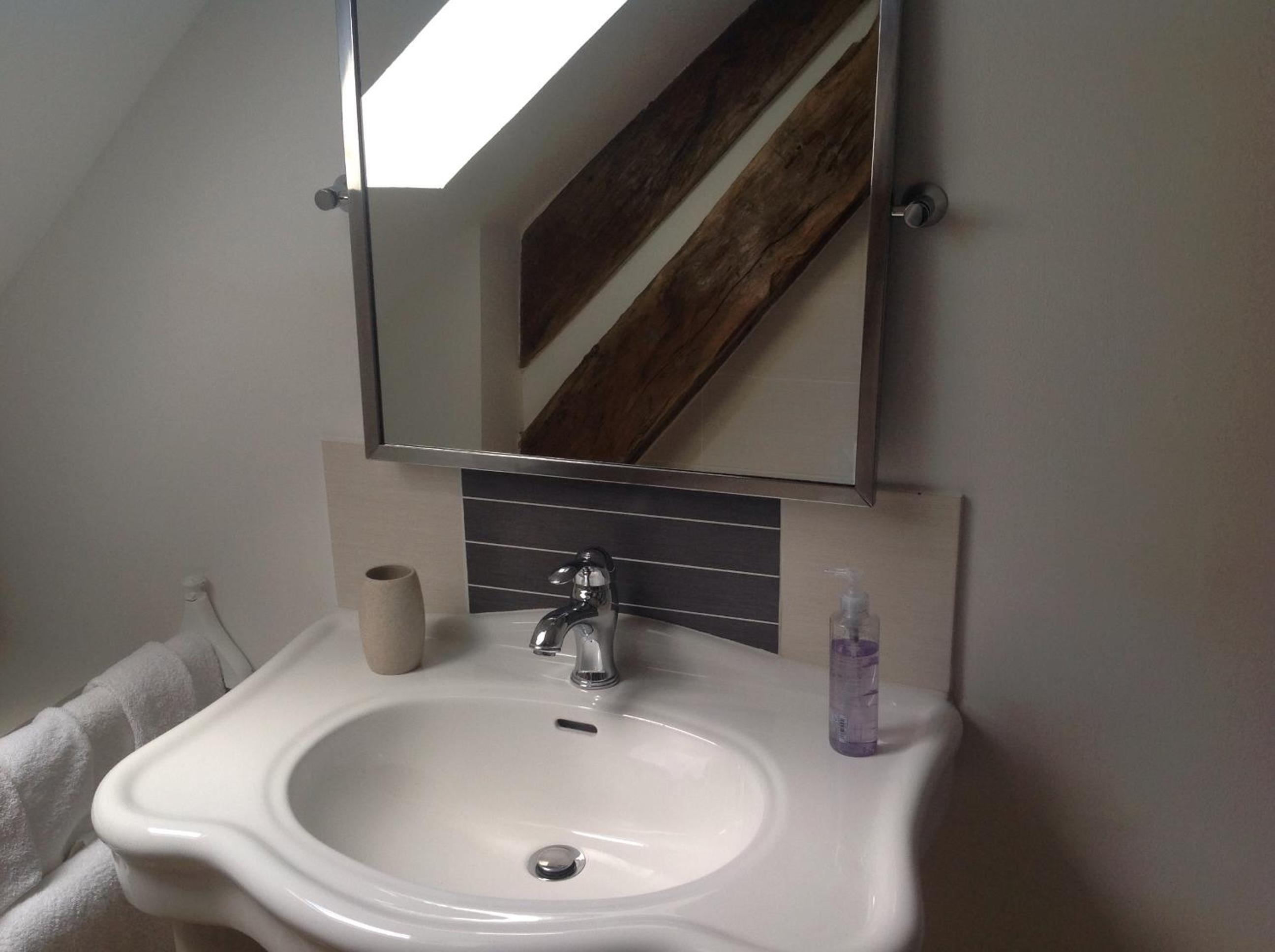 Standard Double Room with Shower photo 1