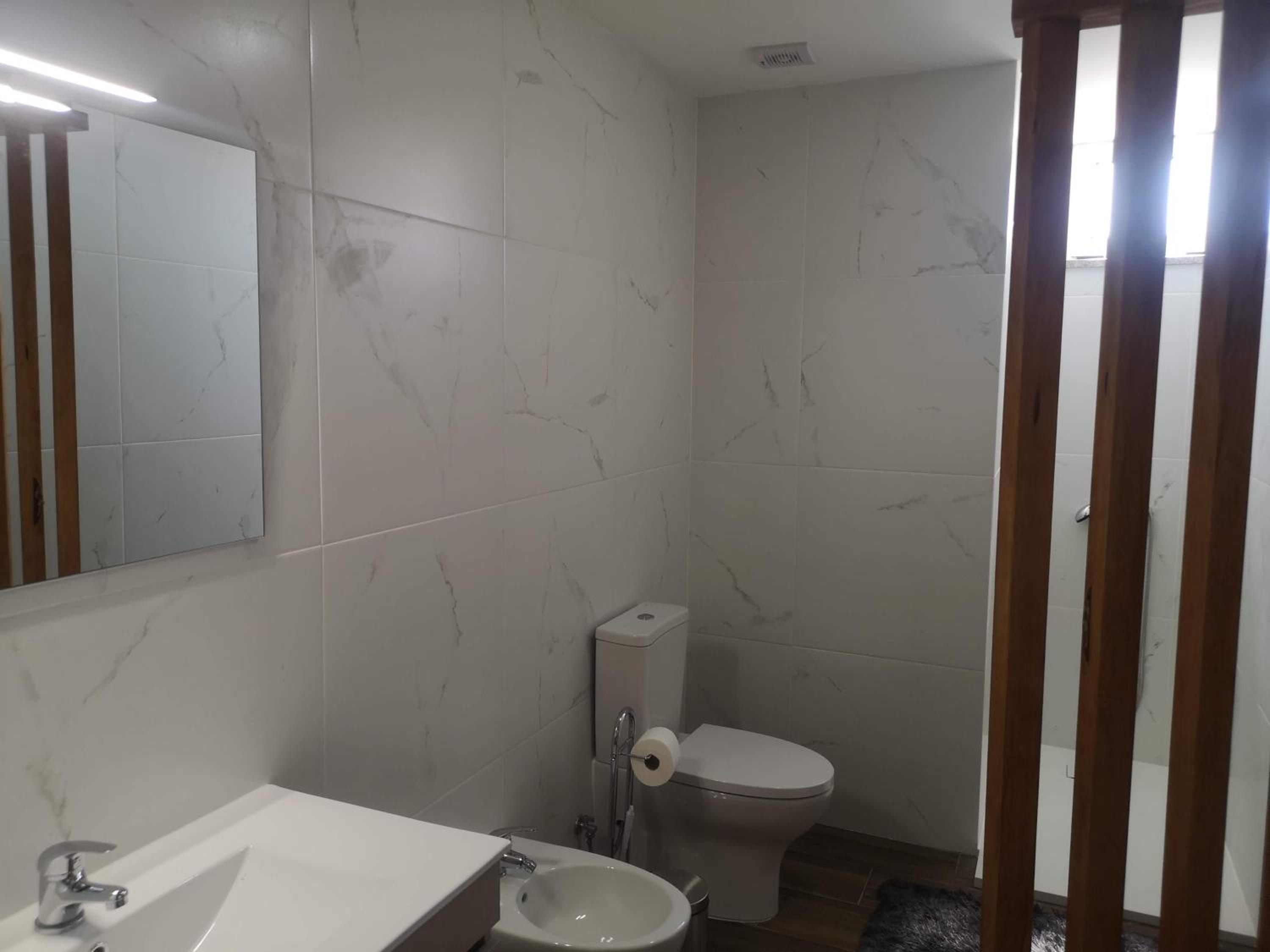 Suite with Mountain View - Photo 12