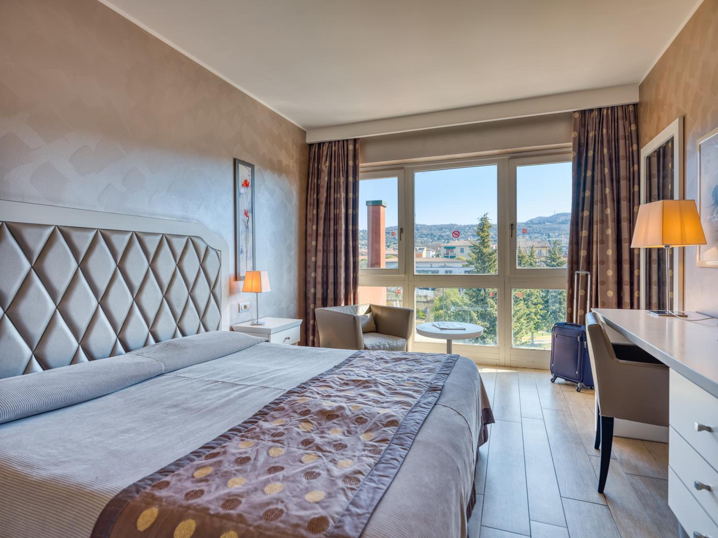 Superior Double Room - Photo 1
