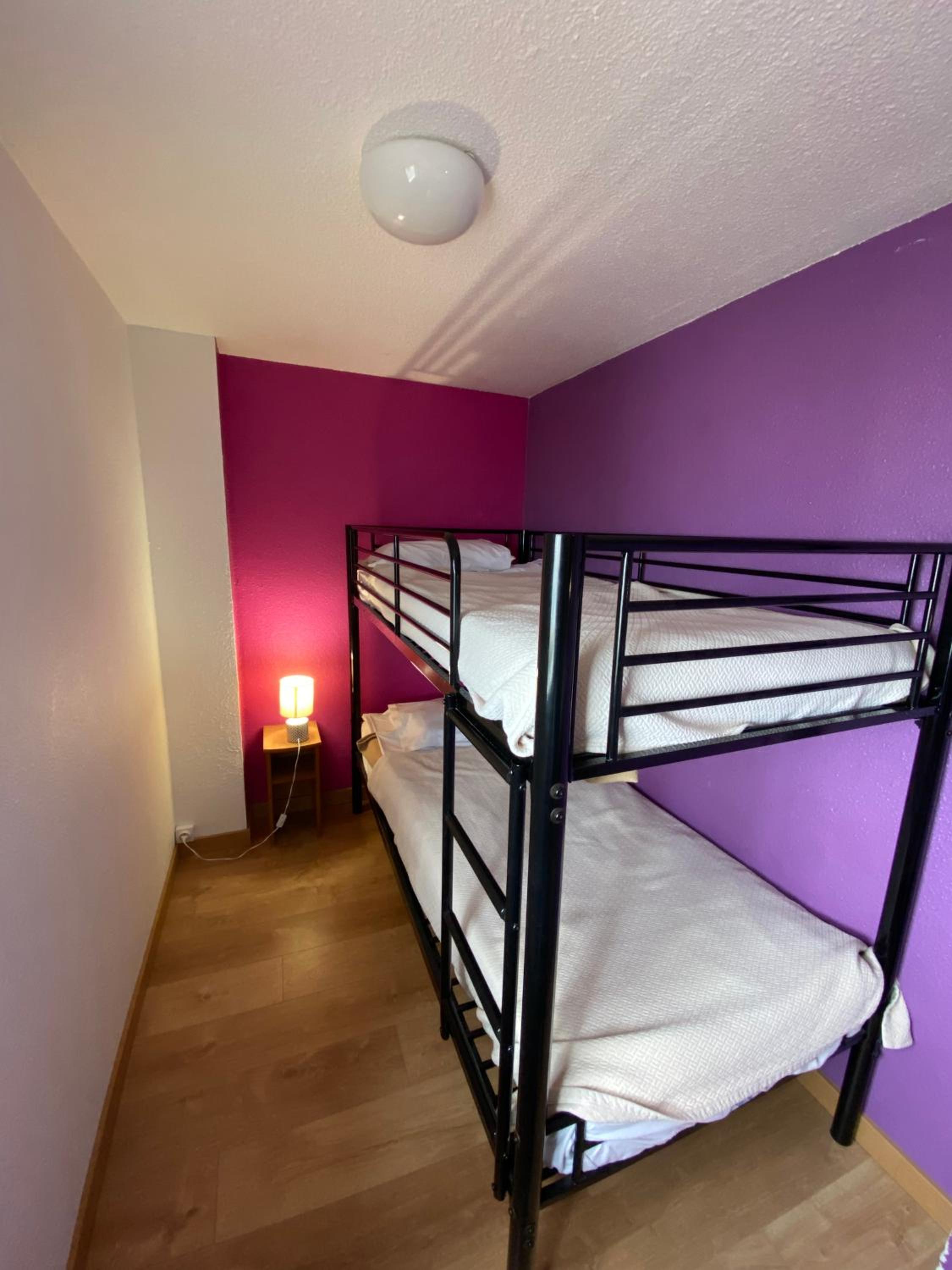 Quadruple Room with Sea View - Photo 3