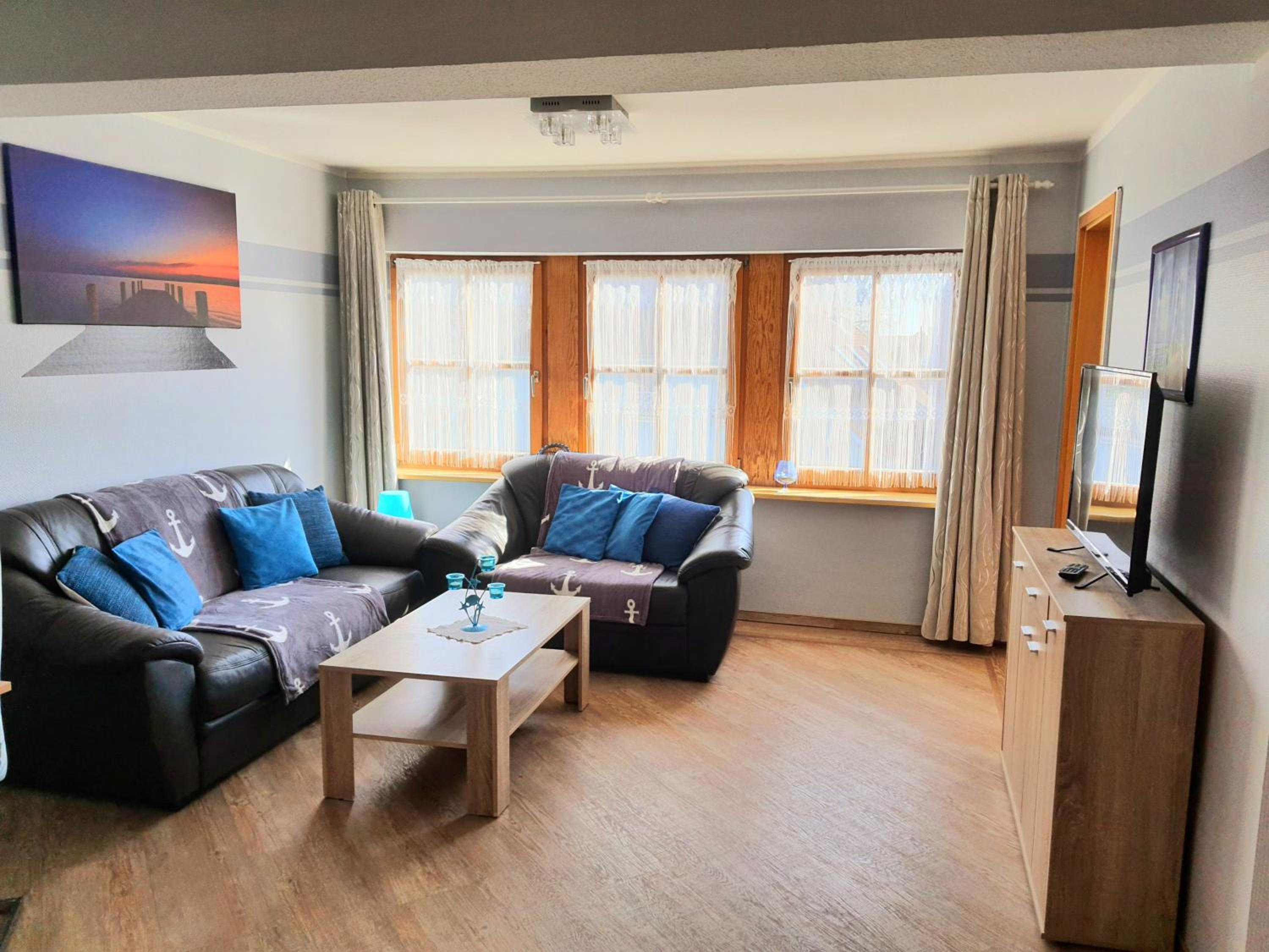 Apartment 5 photo 1