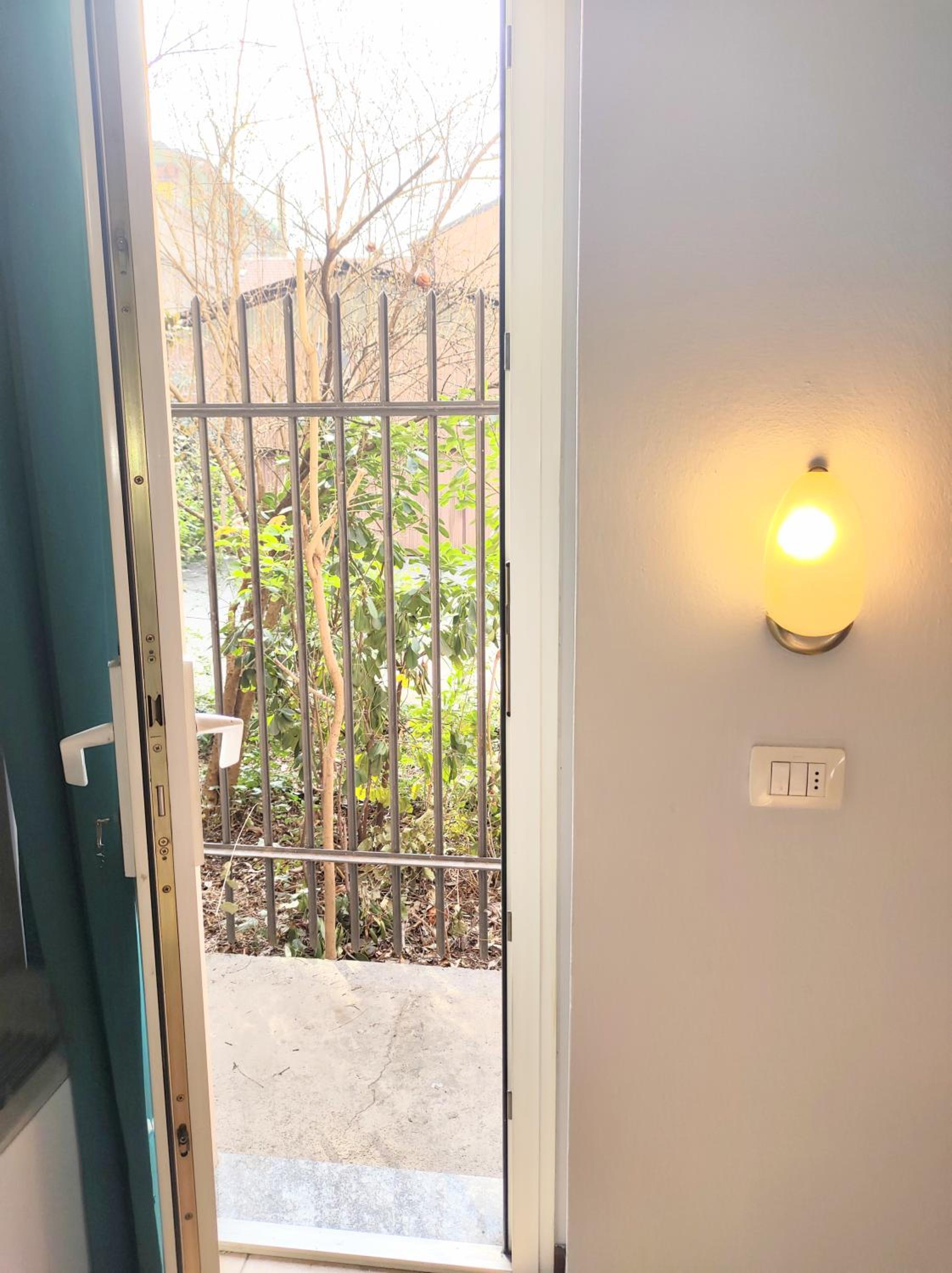 Double Room - Disability Access photo 3