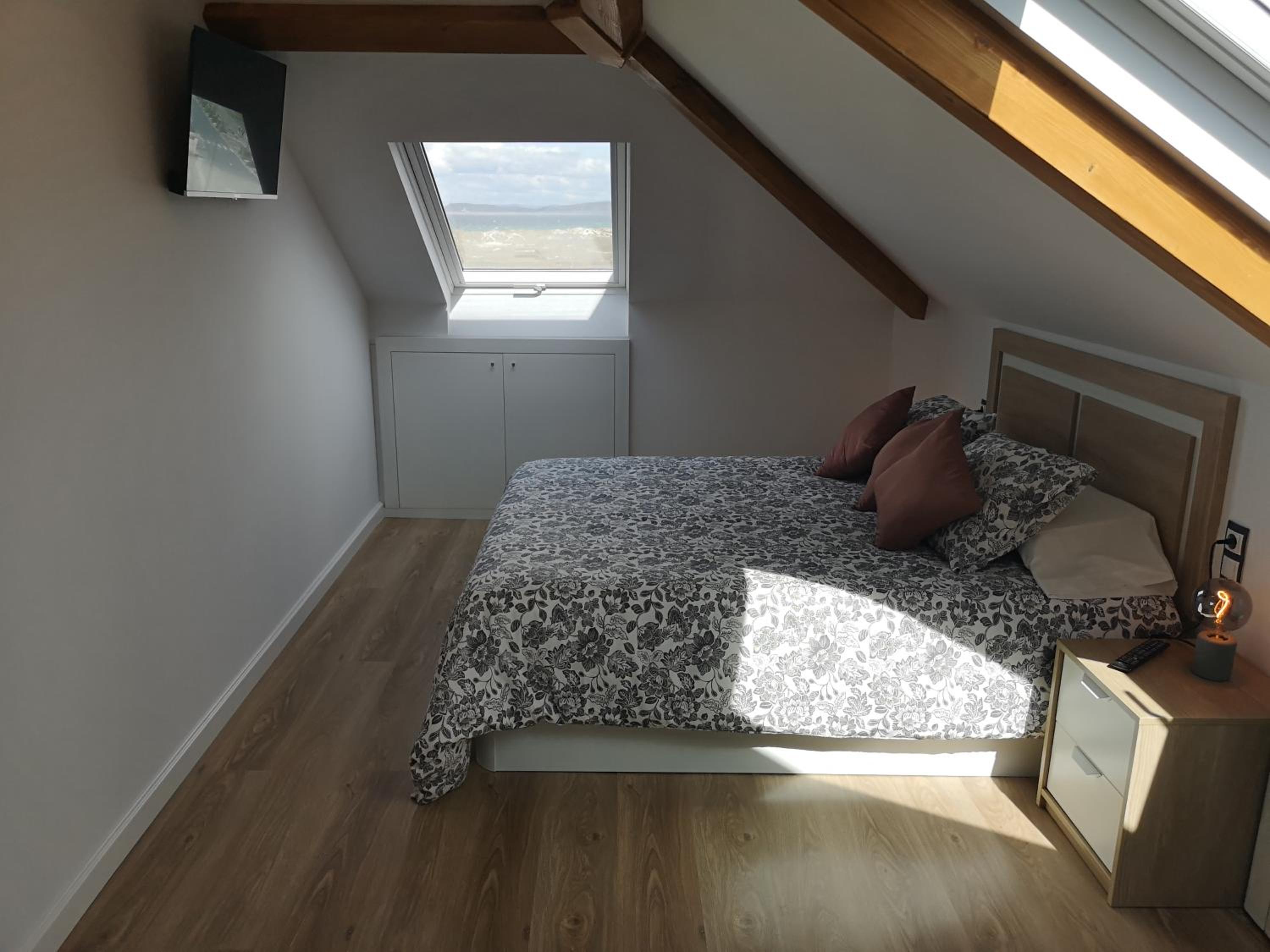 Penthouse Apartment - Photo 17