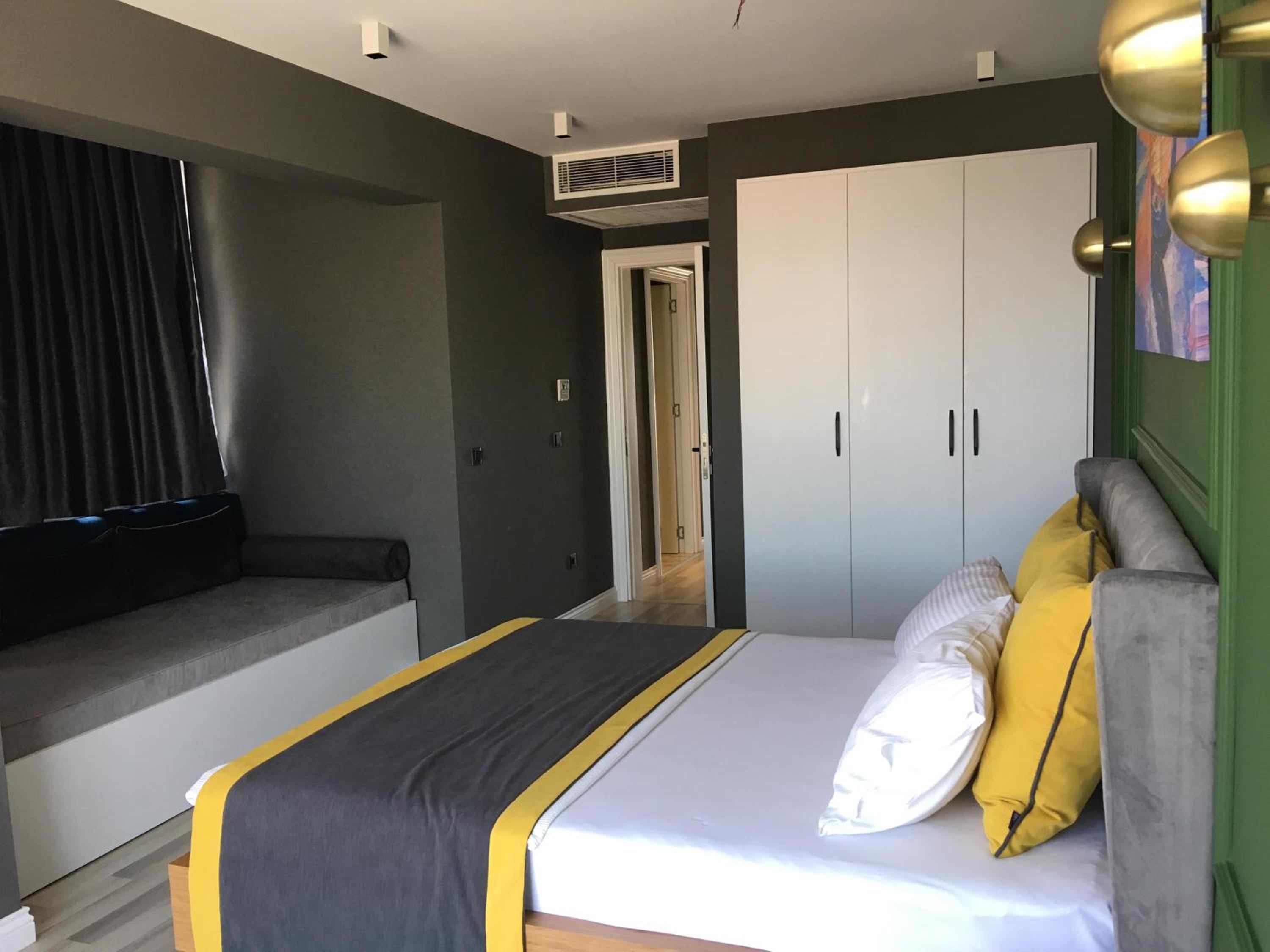 King Suite Room