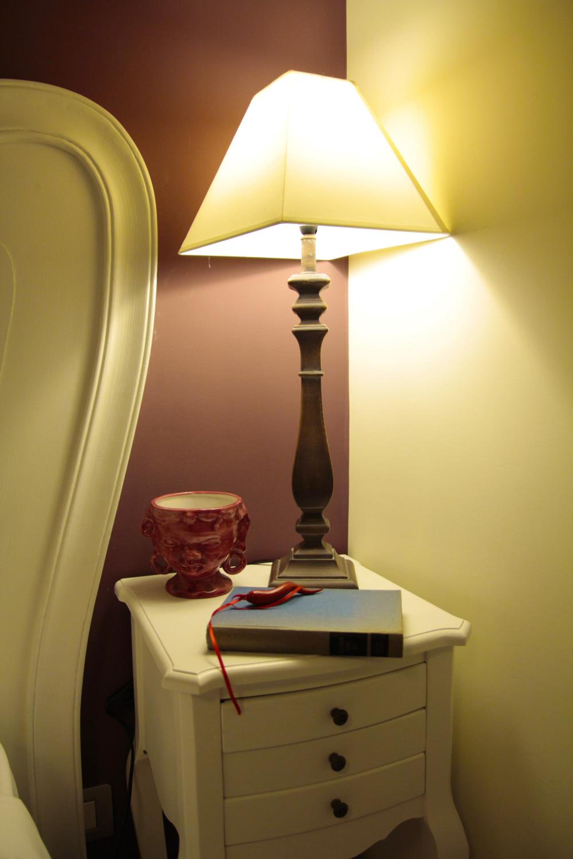 Double Room with Private External Bathroom - Photo 8