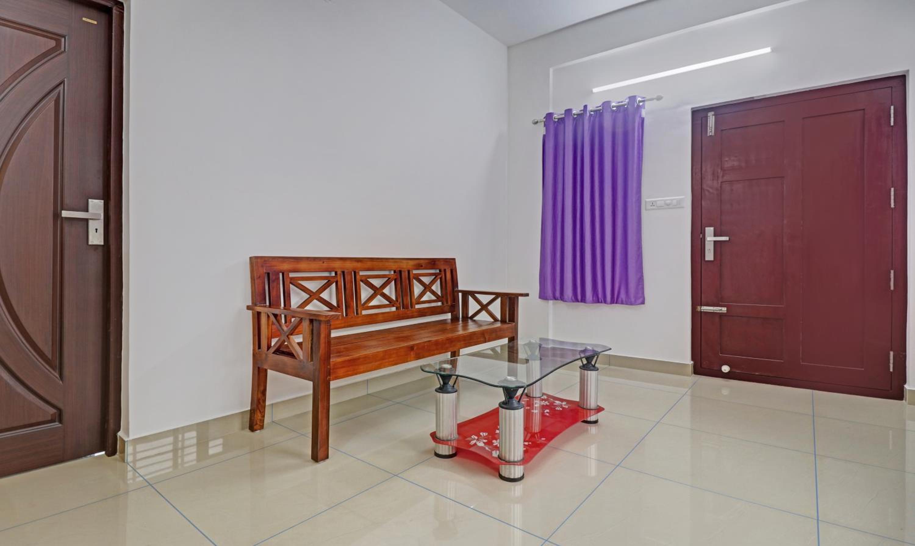 Standard Room - Photo 9