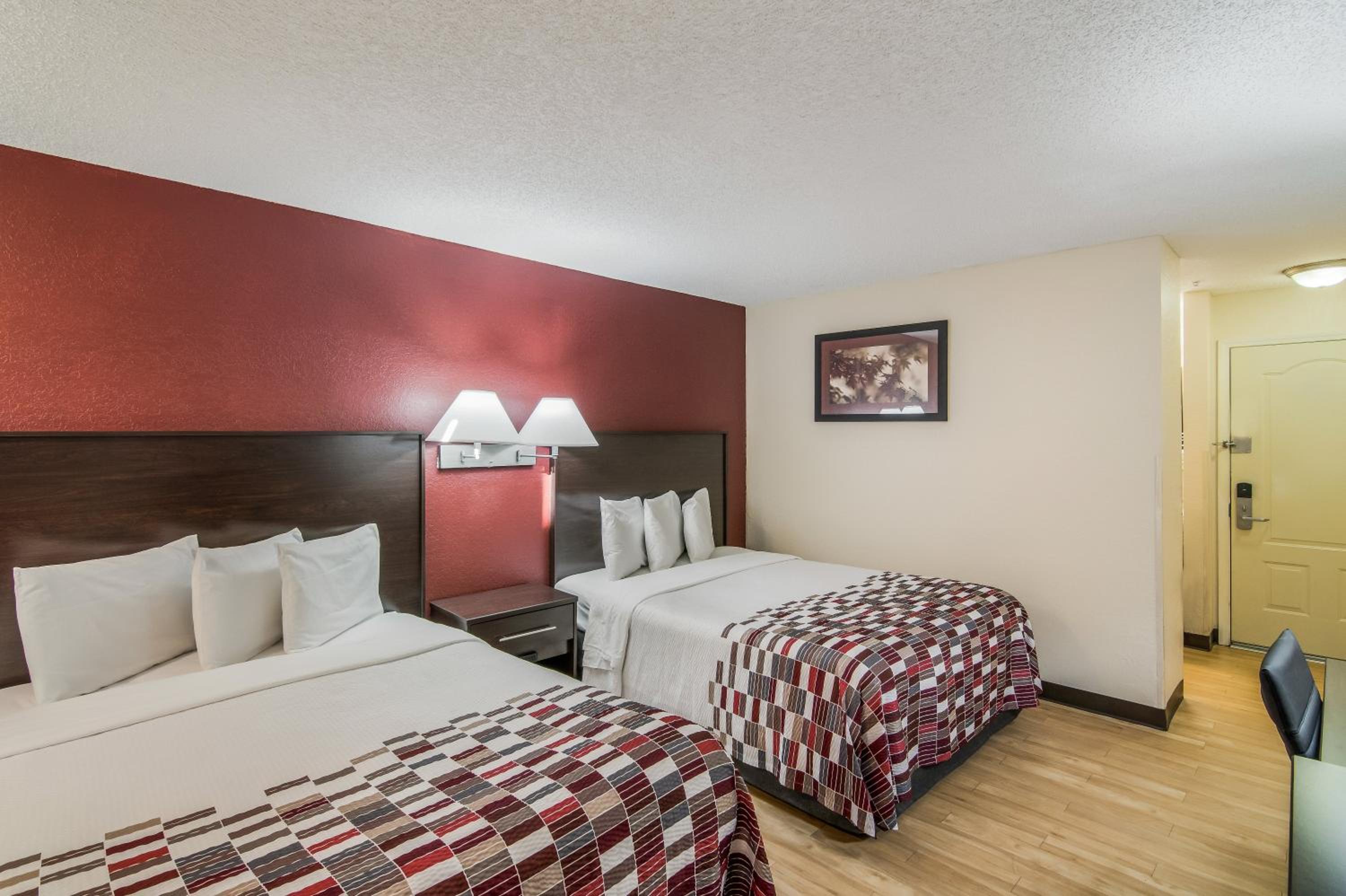 Deluxe Queen Room with Two Queen Beds Non-Smoking - Photo 1