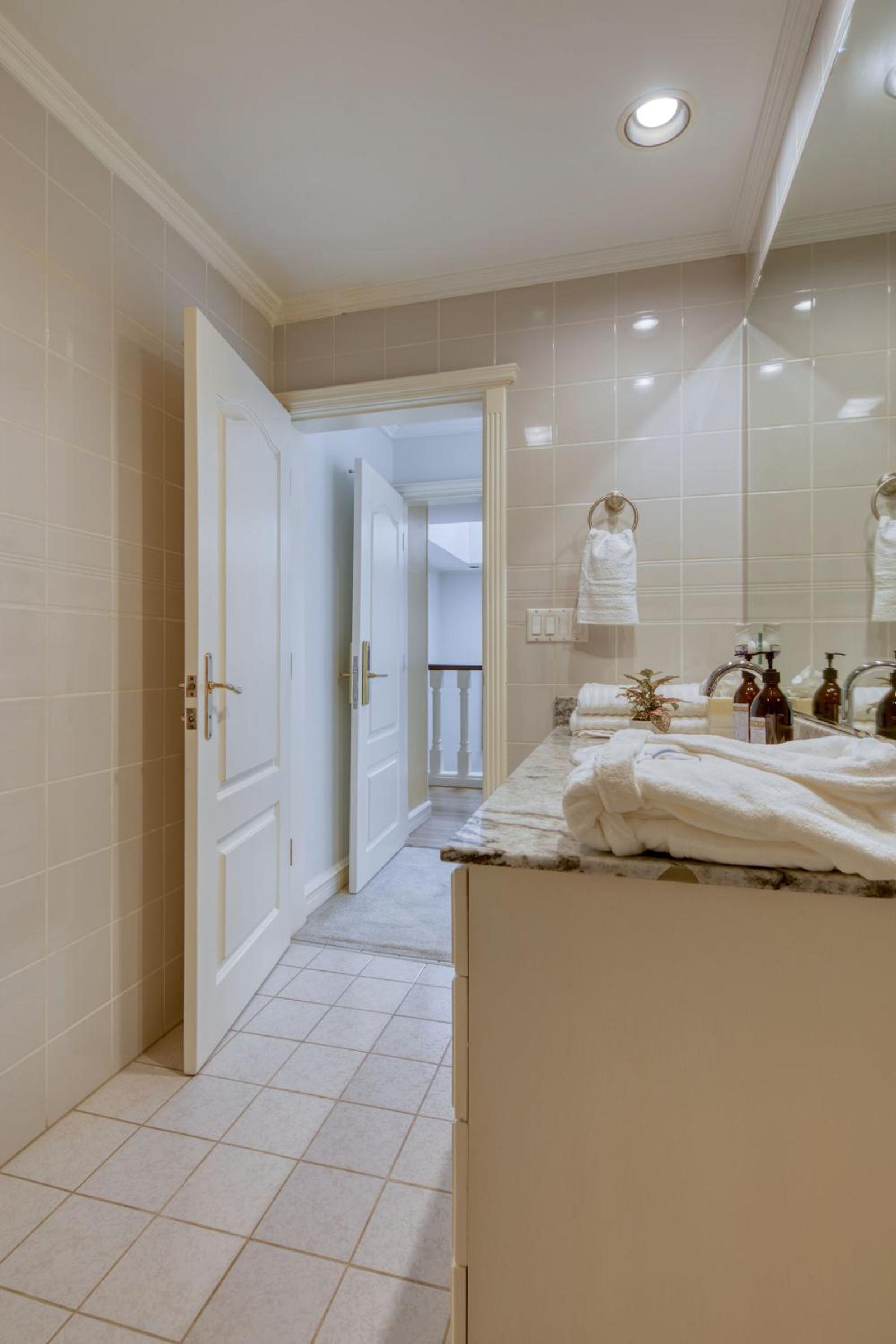 King Room - Photo 18