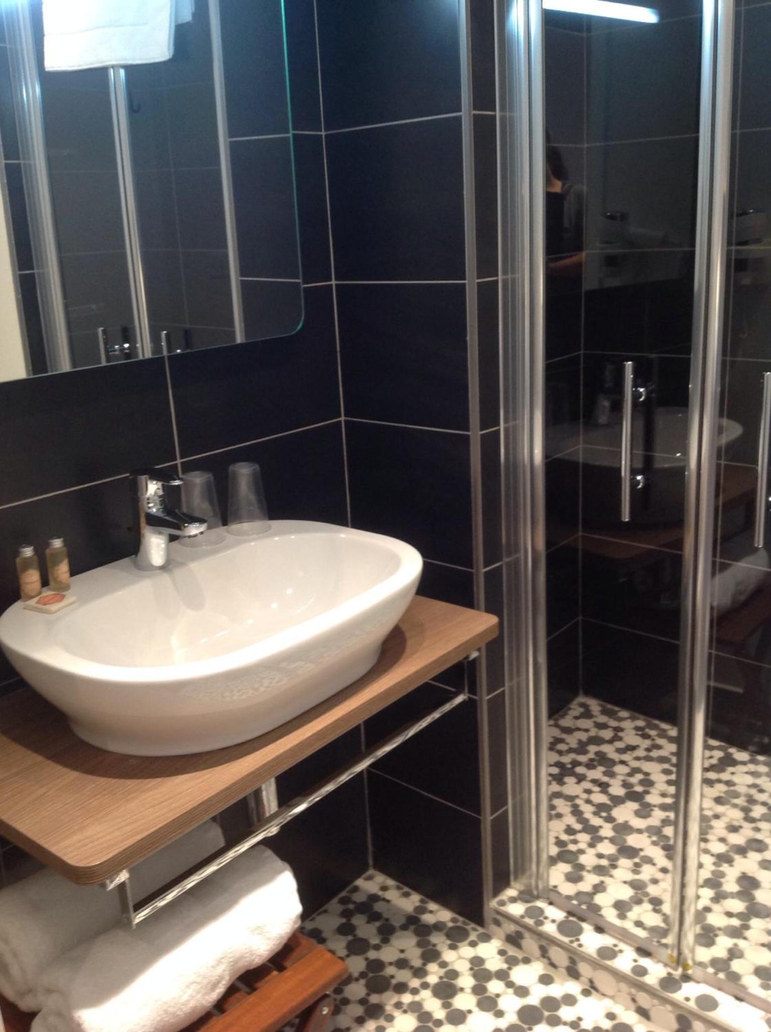 Premium room - accessible by elevator - Photo 10