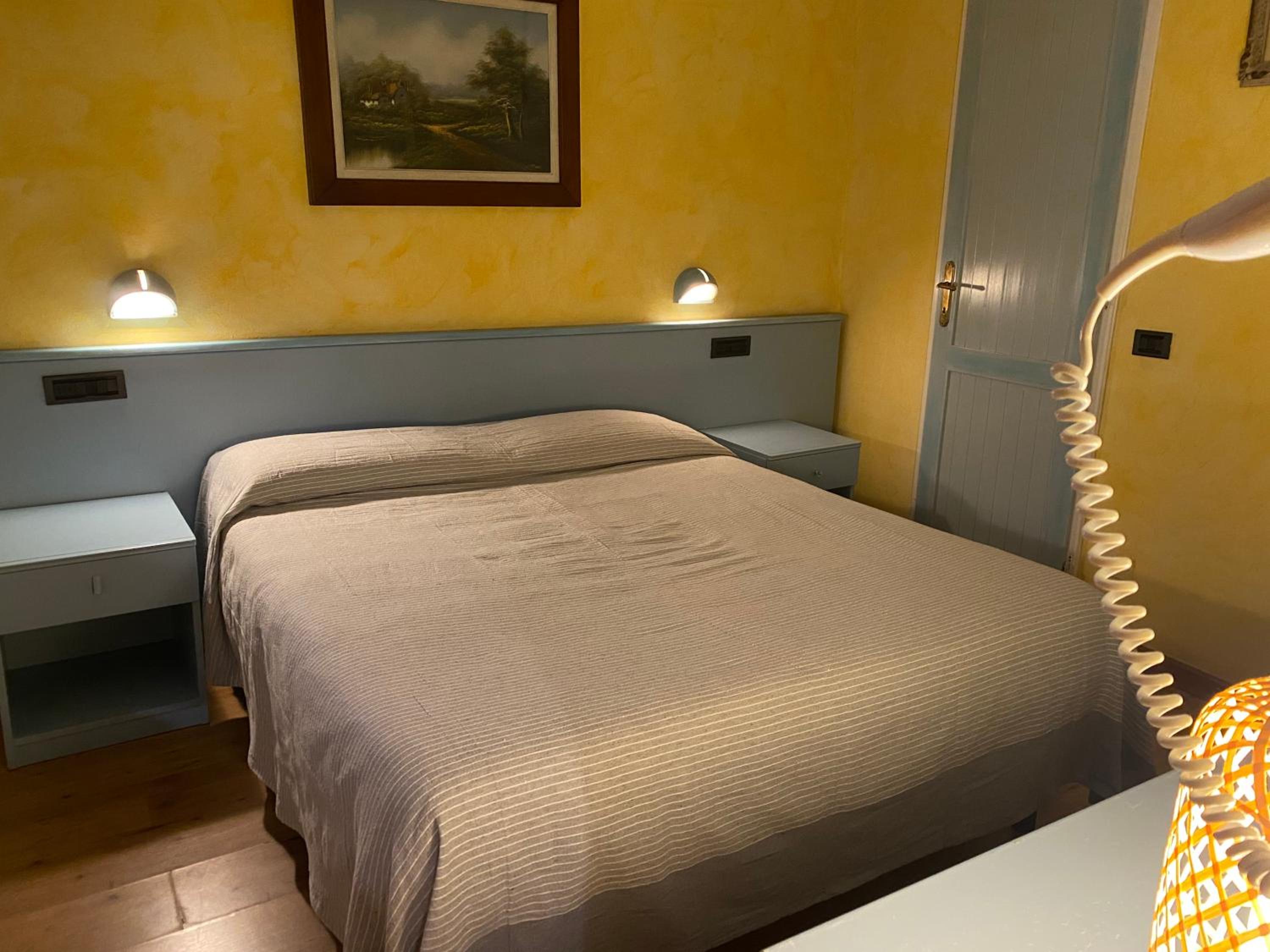 Classic Double Room - Photo 3
