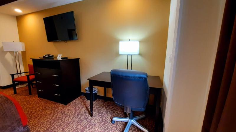 King Room with Balcony photo 2