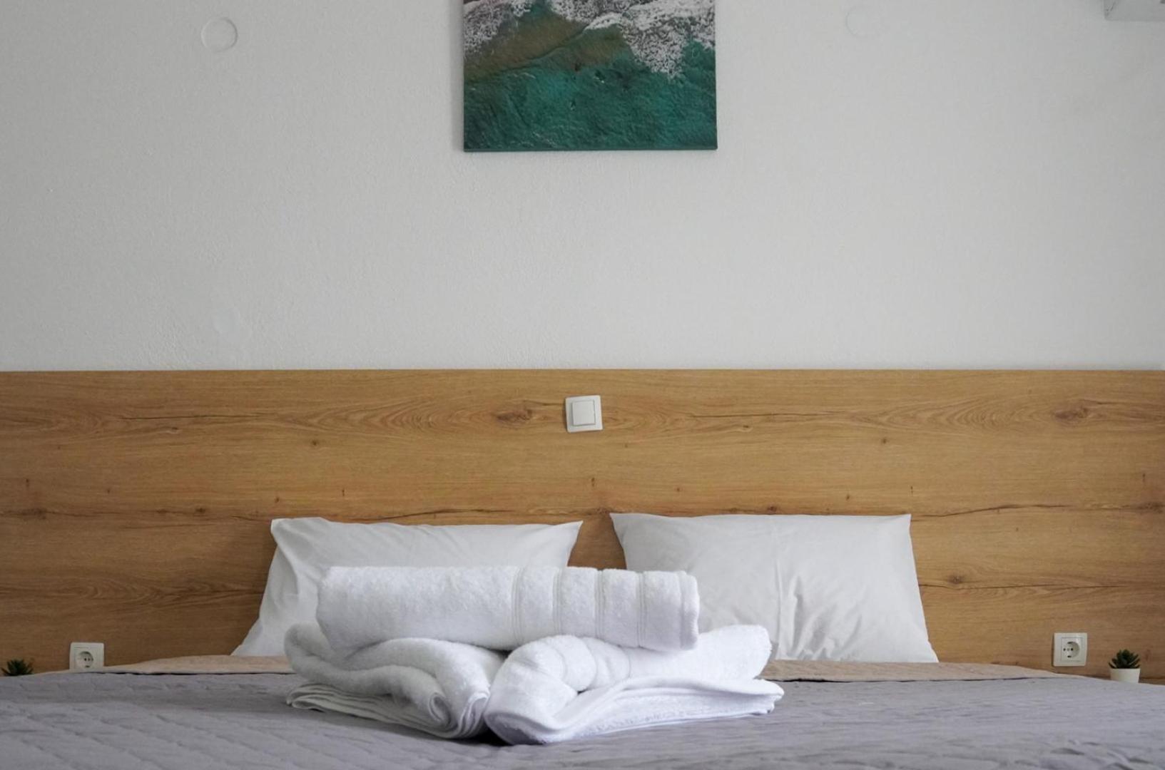 Standard Twin Room with Garden View