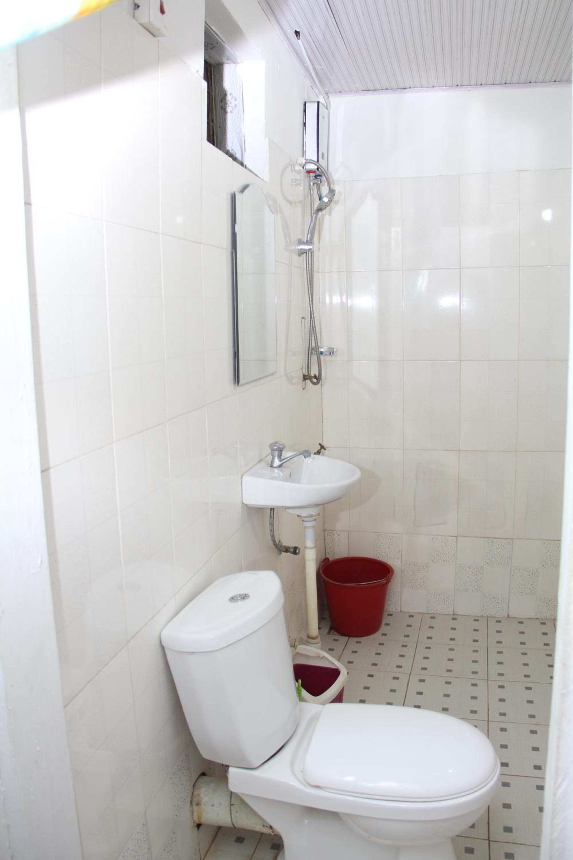 Standard Double Room With Fan photo 3