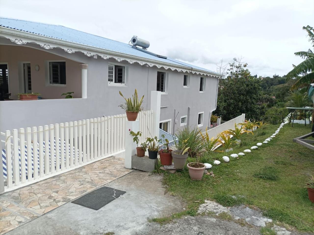 Three-Bedroom Villa photo 2
