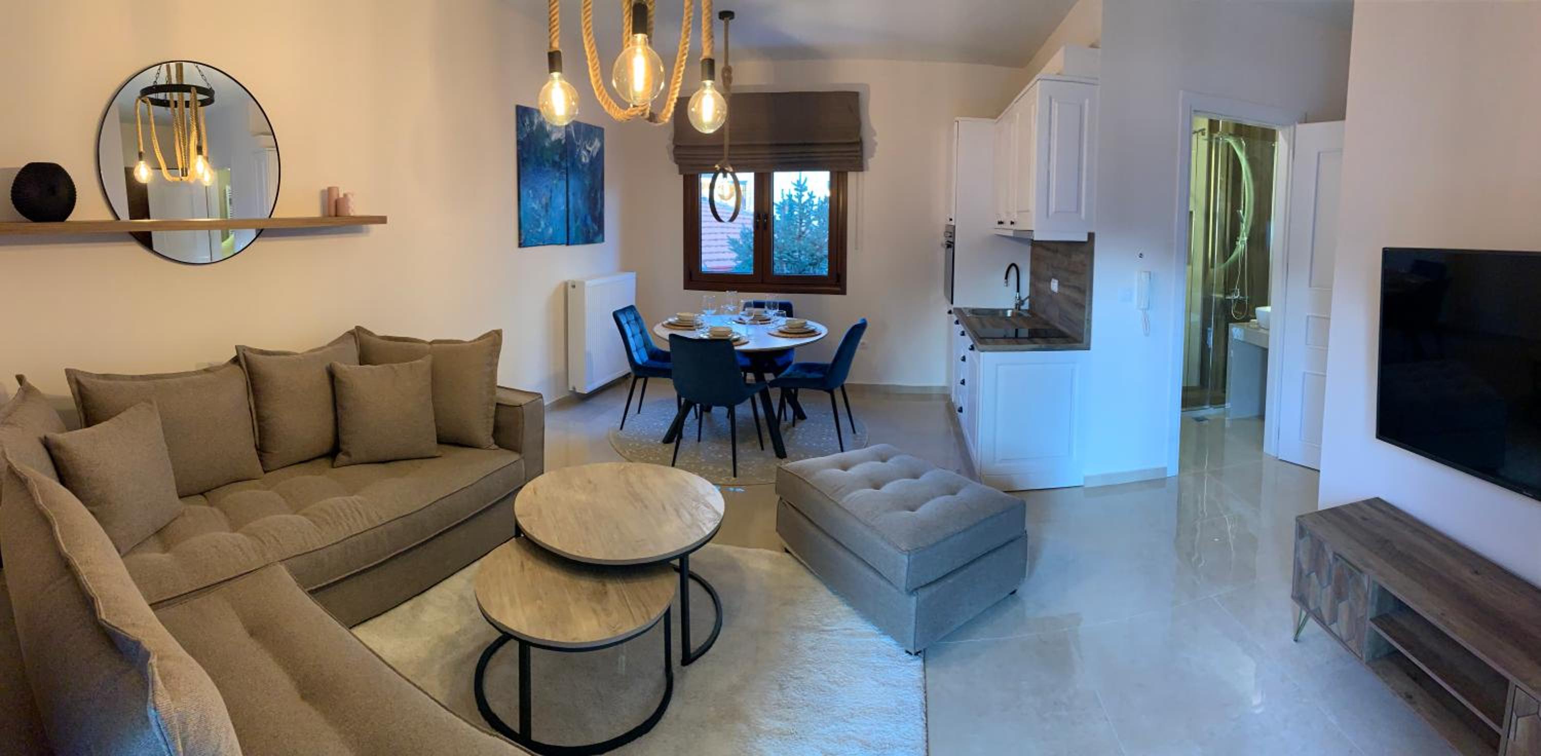 One-Bedroom Apartment - Photo 15