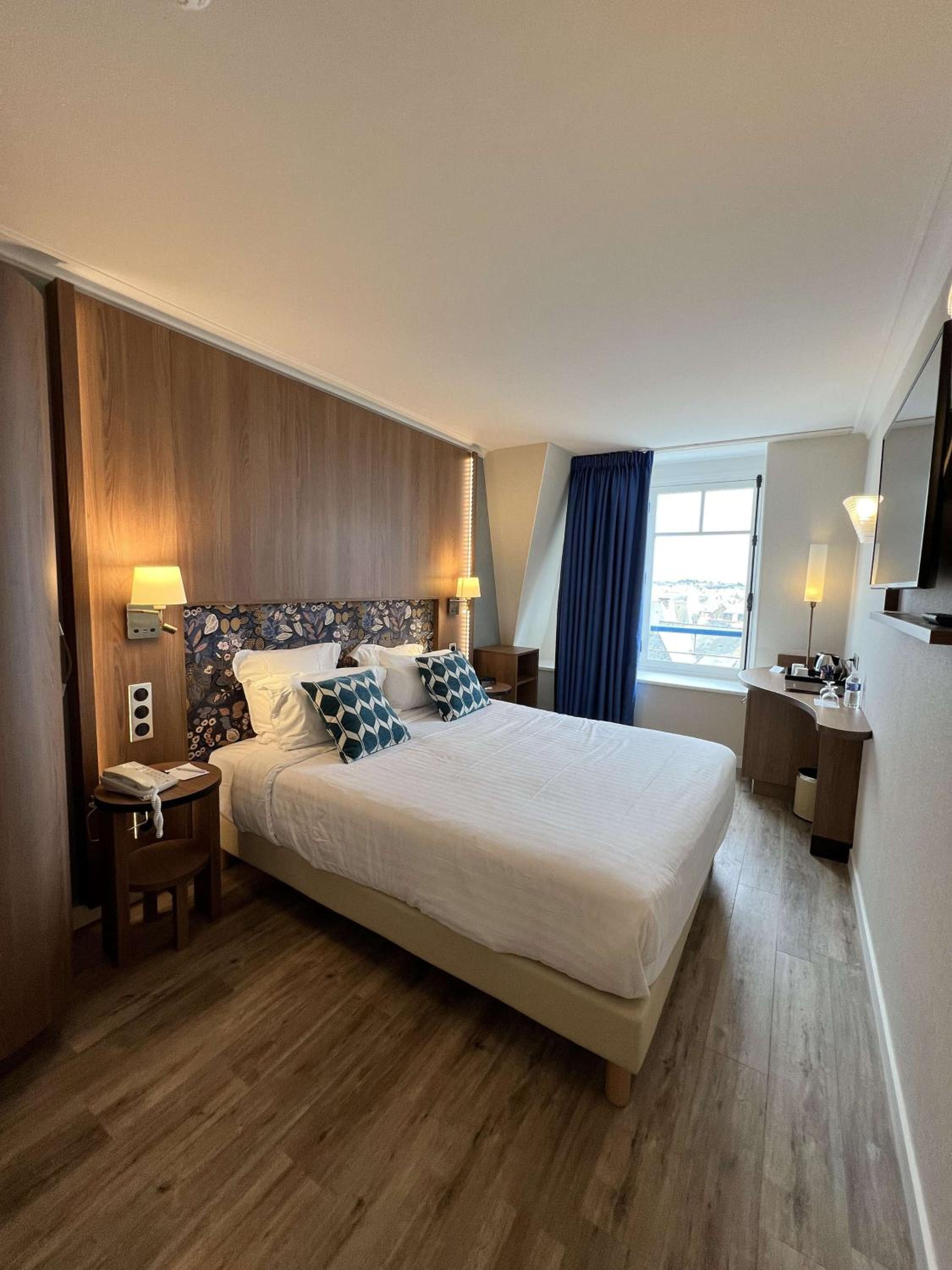 Standard Double Room - Photo 1