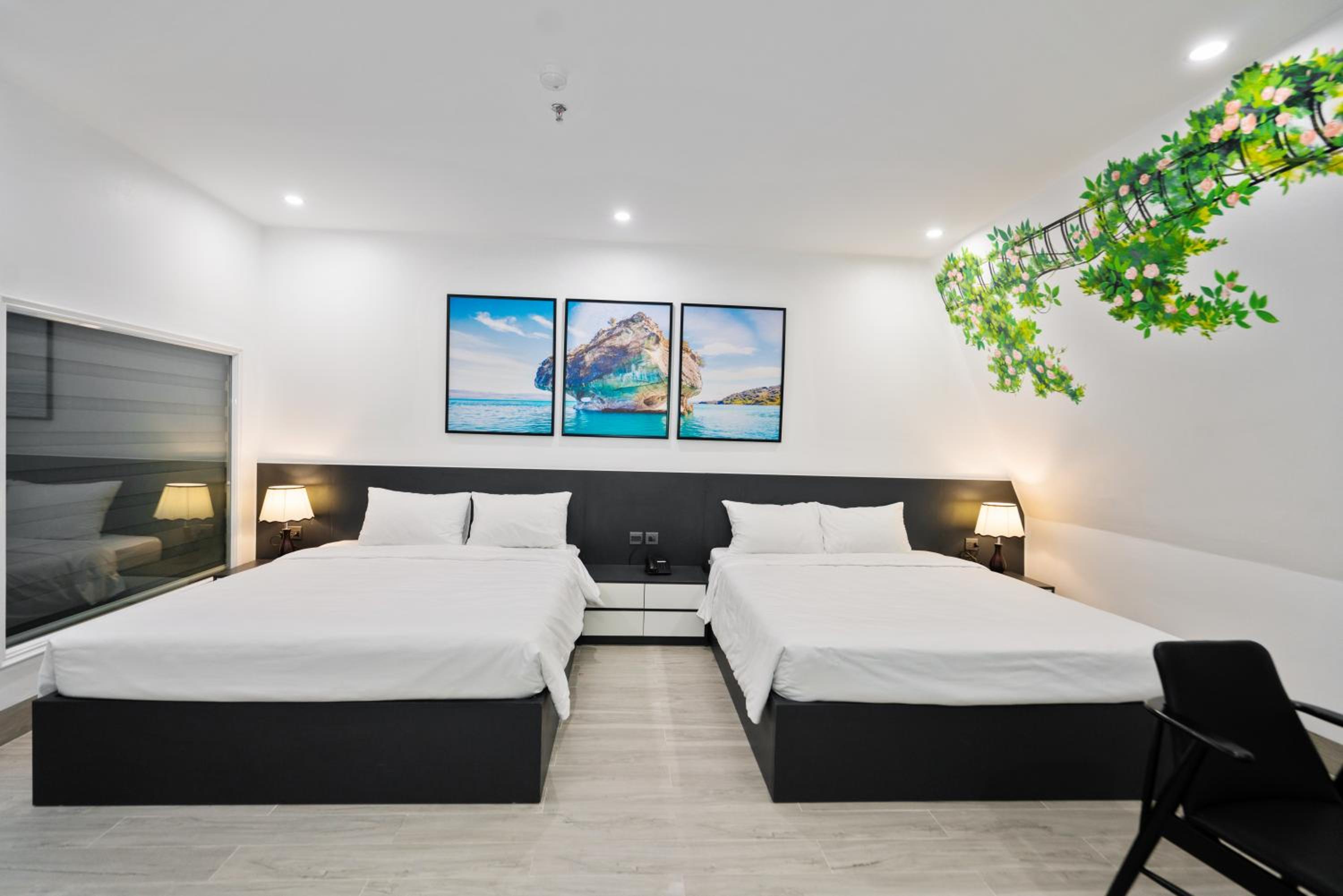 Deluxe Twin Room - Photo 3