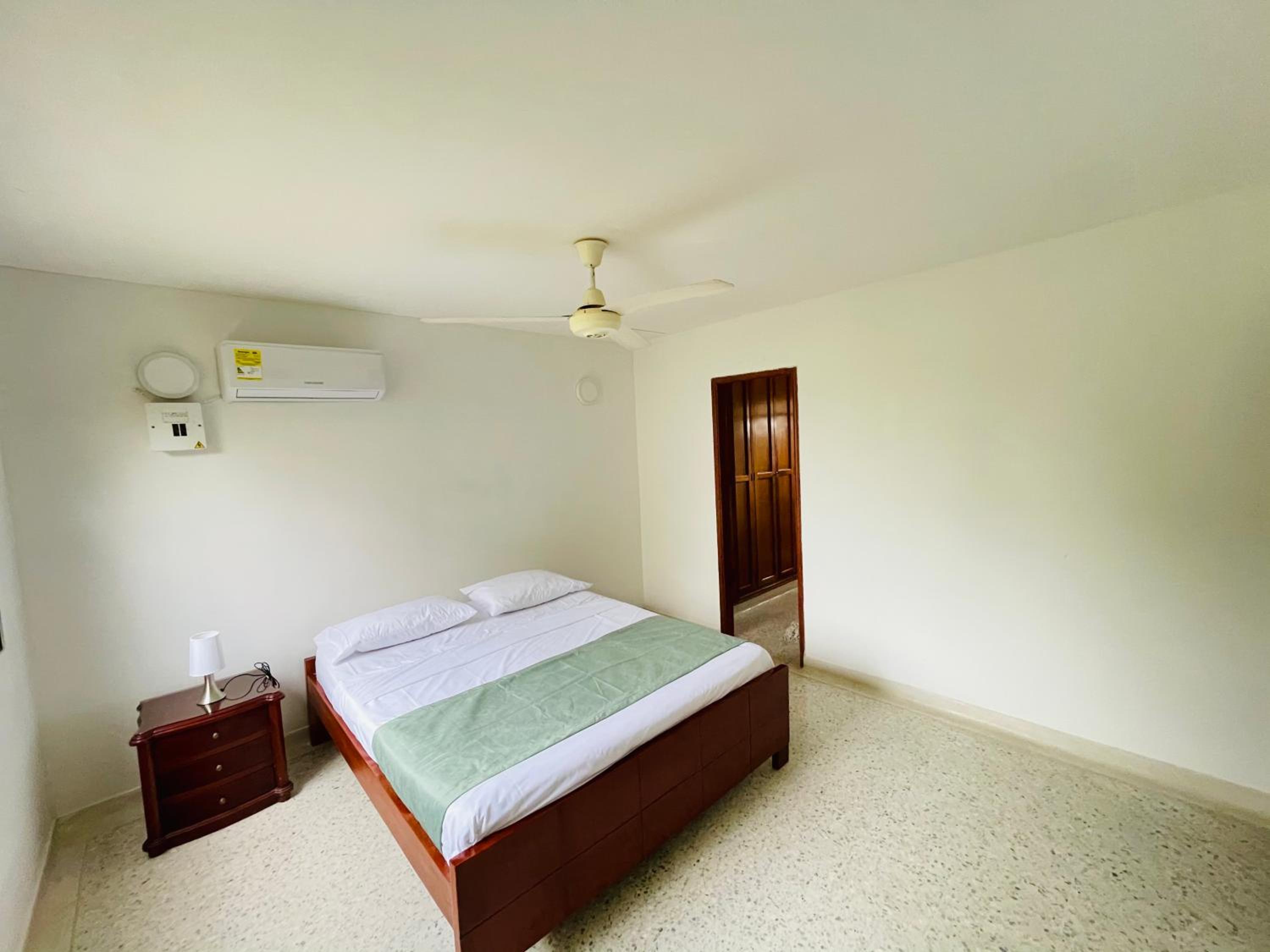 Standard Apartment photo 1