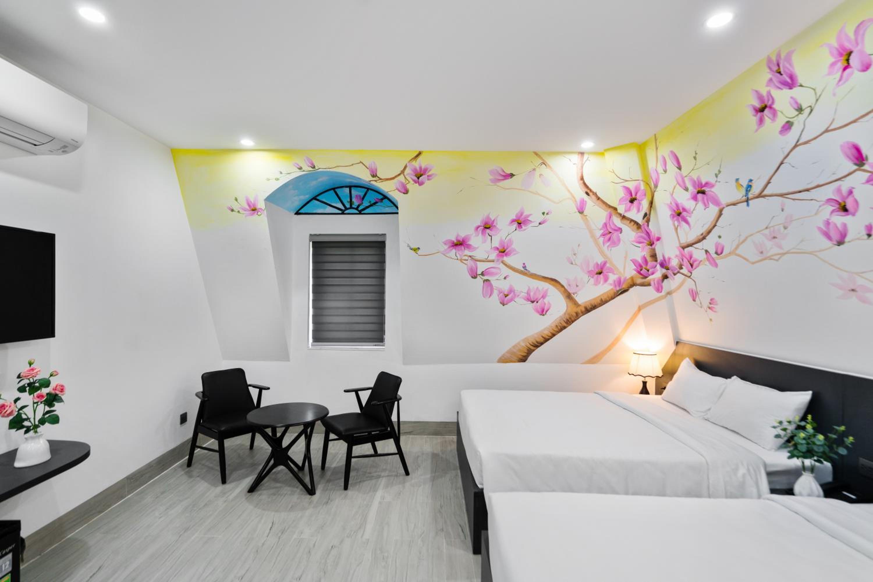 Deluxe Twin Room - Photo 2