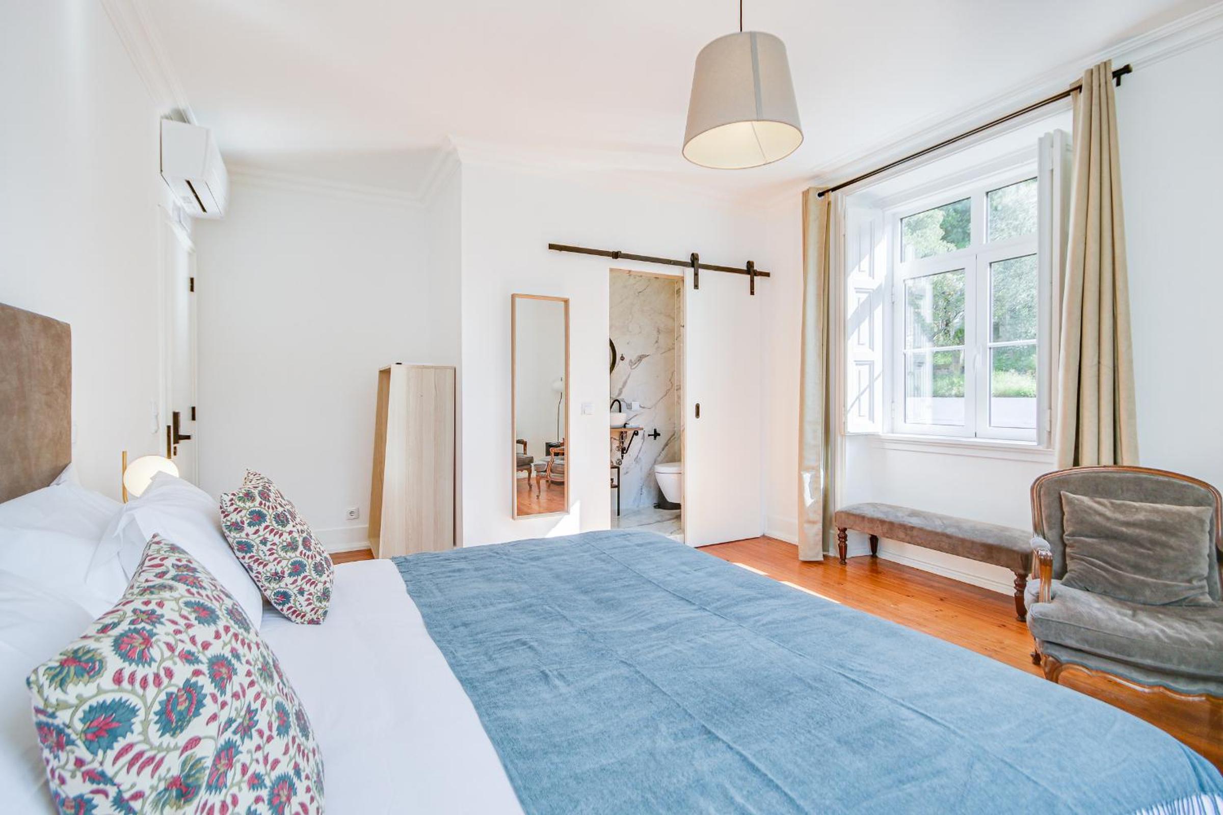 Deluxe Double or Twin Room with Garden View - Photo 4