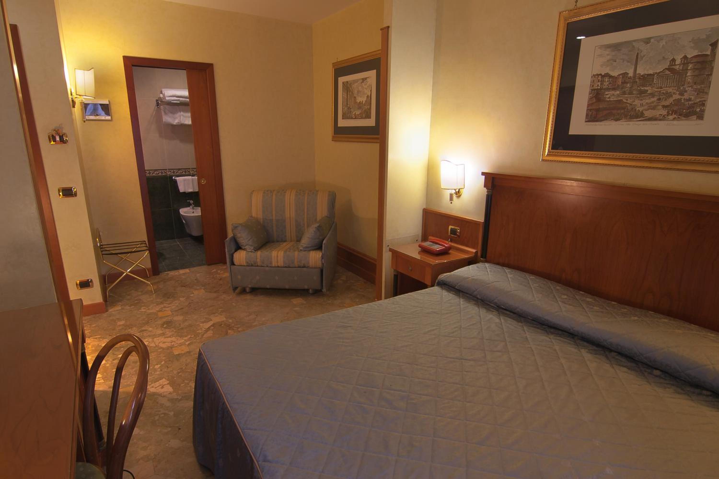 Triple Room photo 1