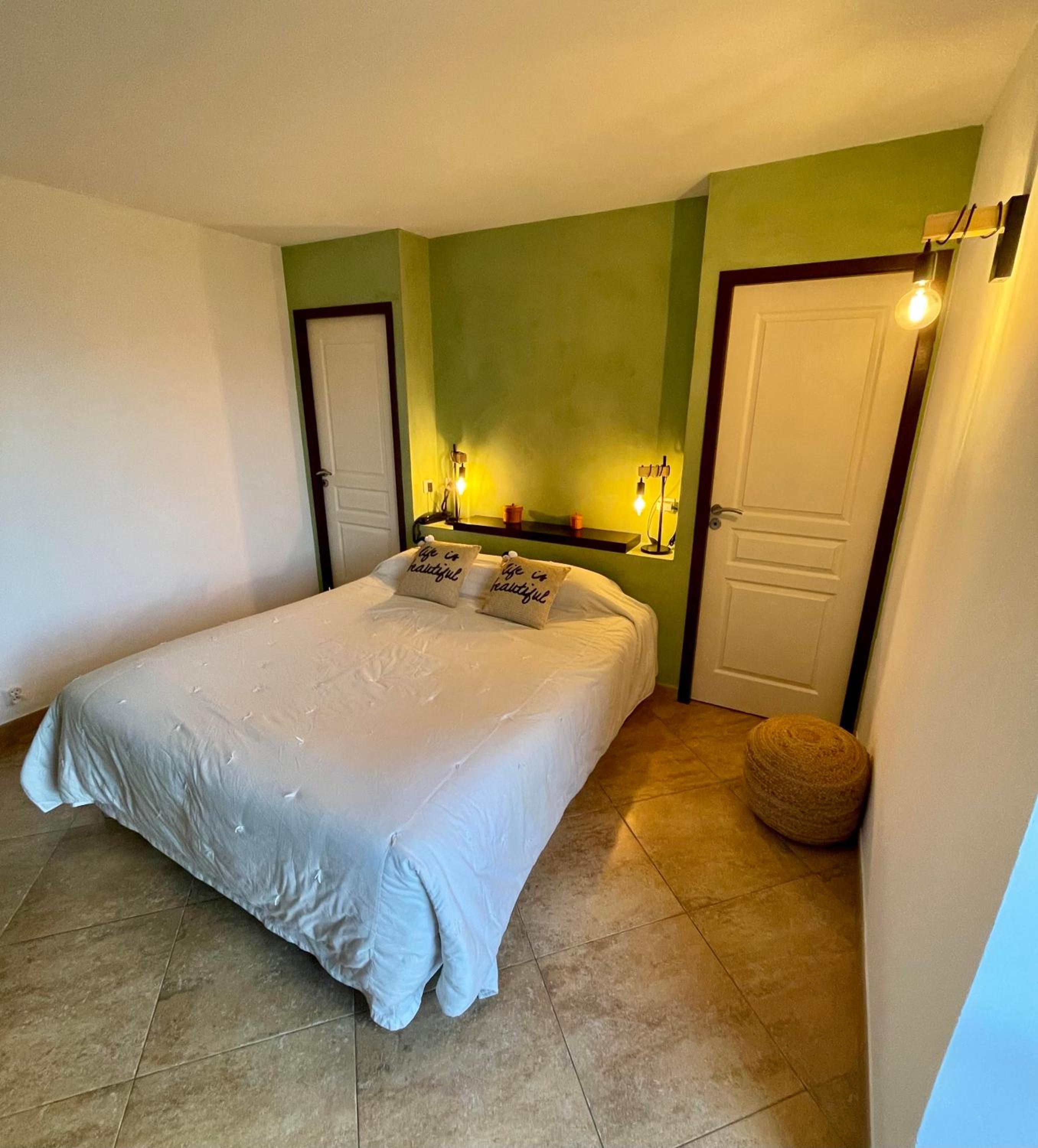 Double Room with Sea View and Terrace - Photo 1