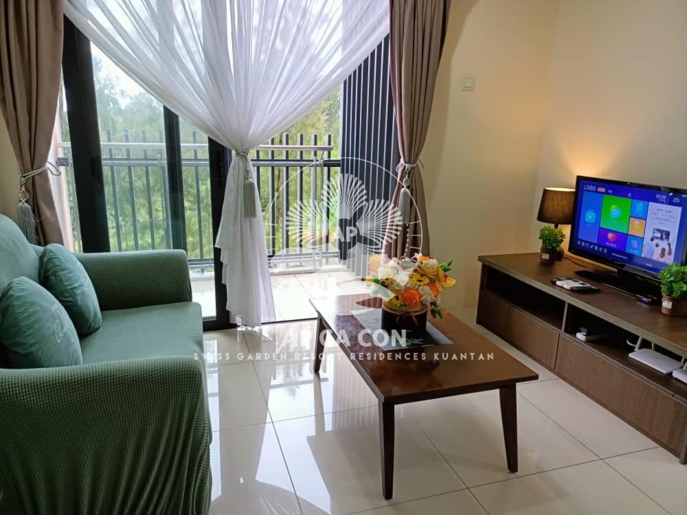 Two-Bedroom Apartment with Balcony photo 2