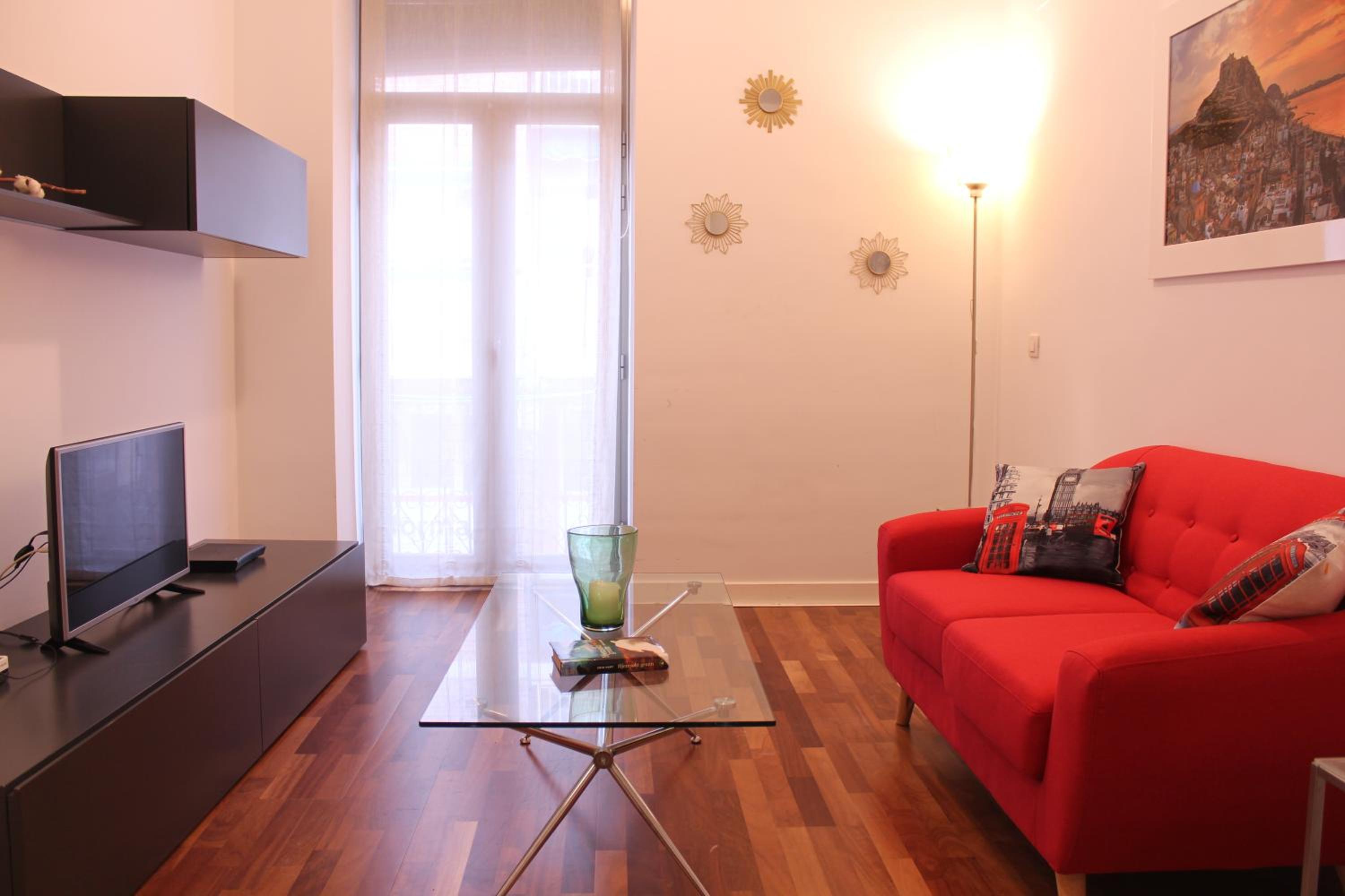 Apartamento con Balcón