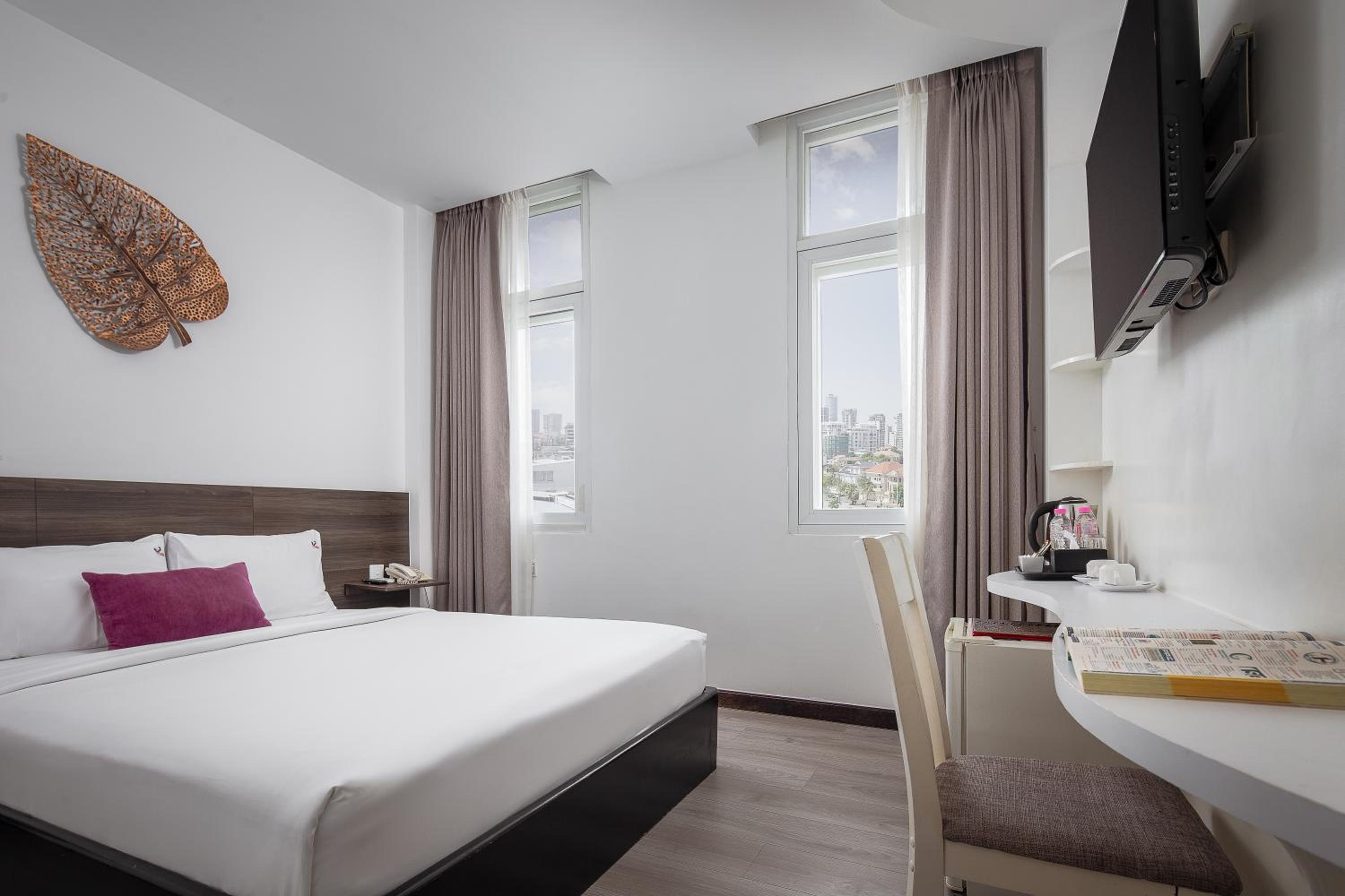 Standard Double Room - Photo 5