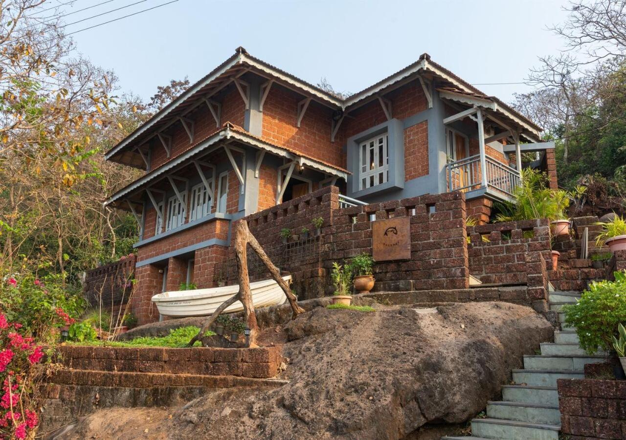 Villa with Sea View photo 3