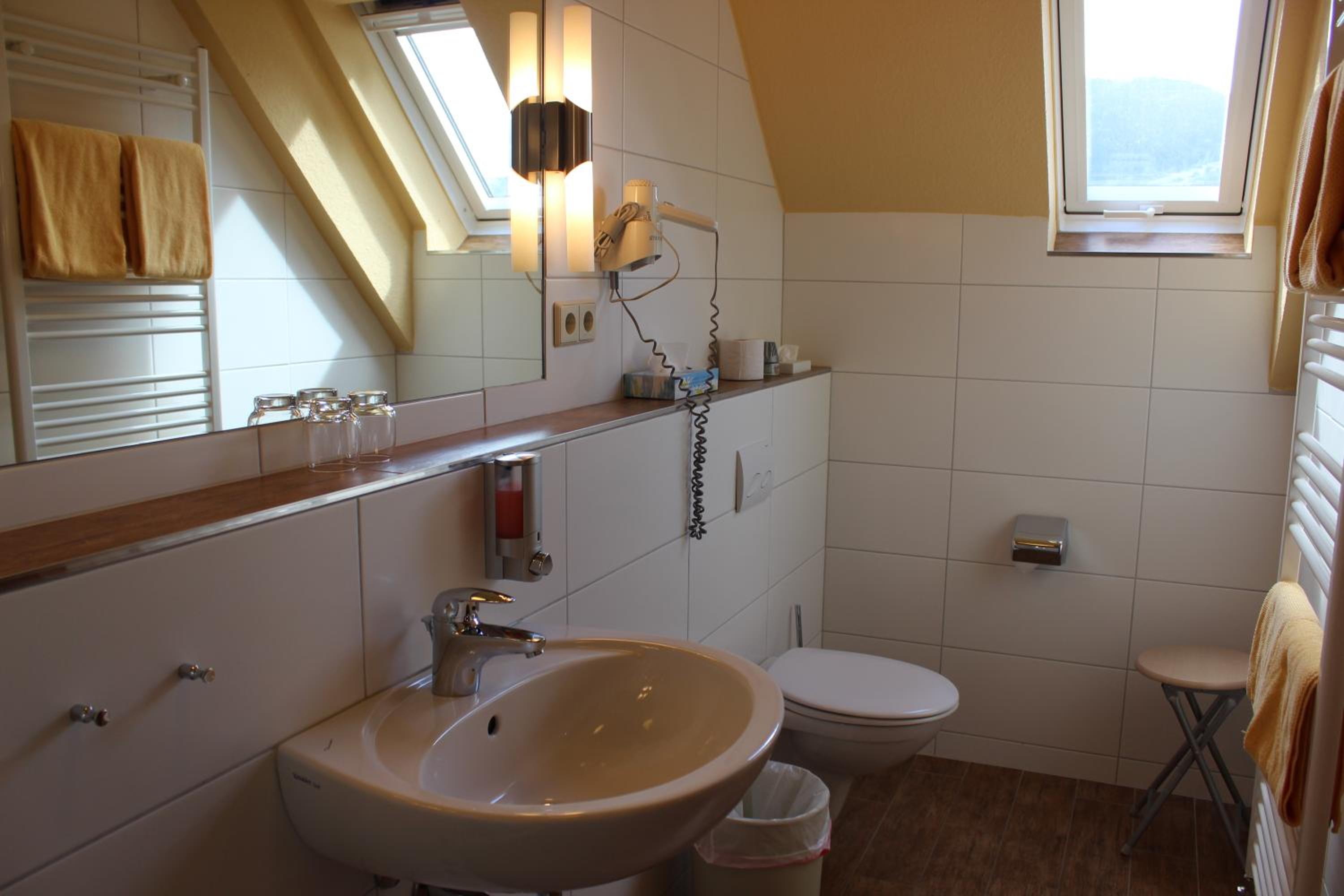 Double Room - Photo 2