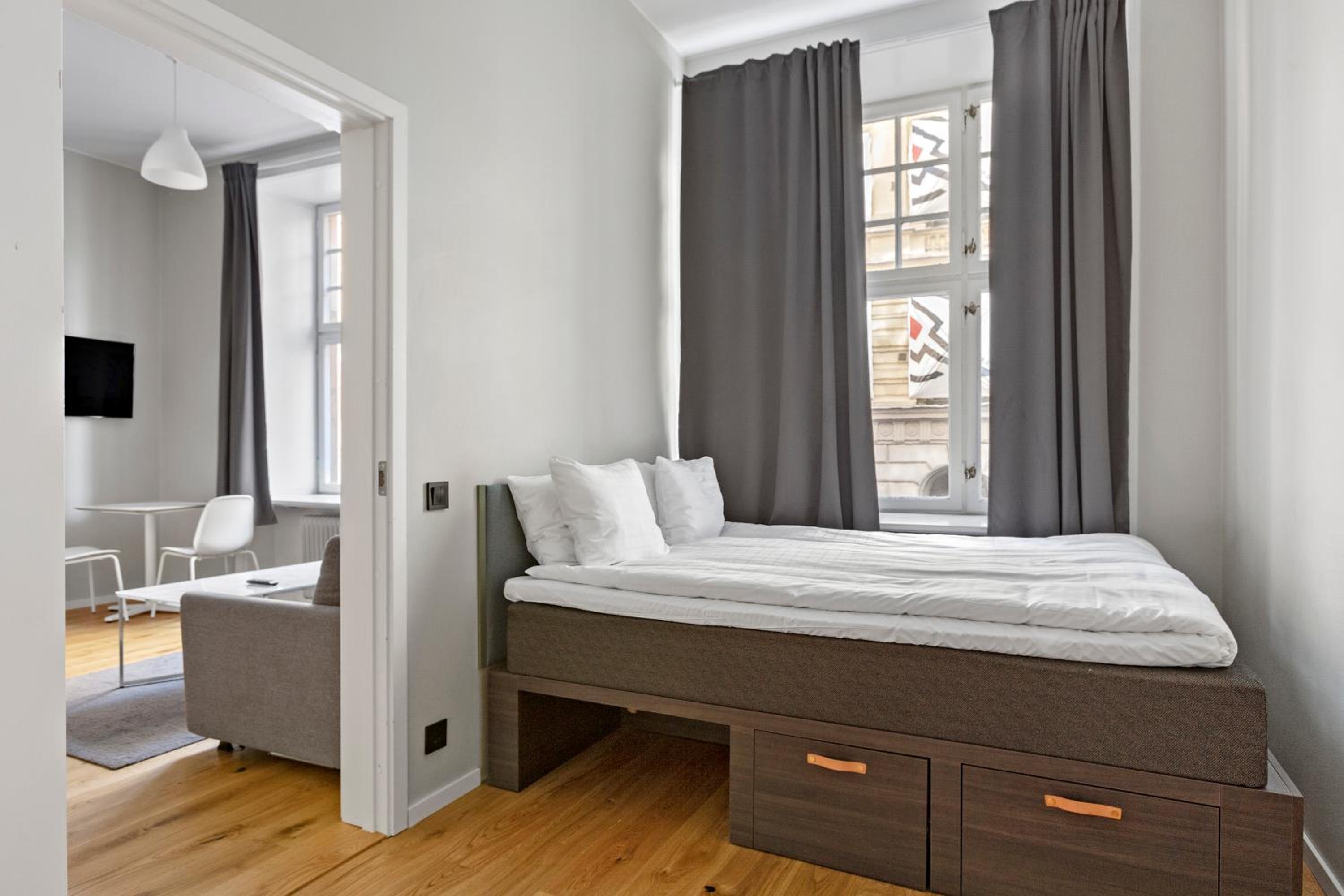 Apartment - Photo 1