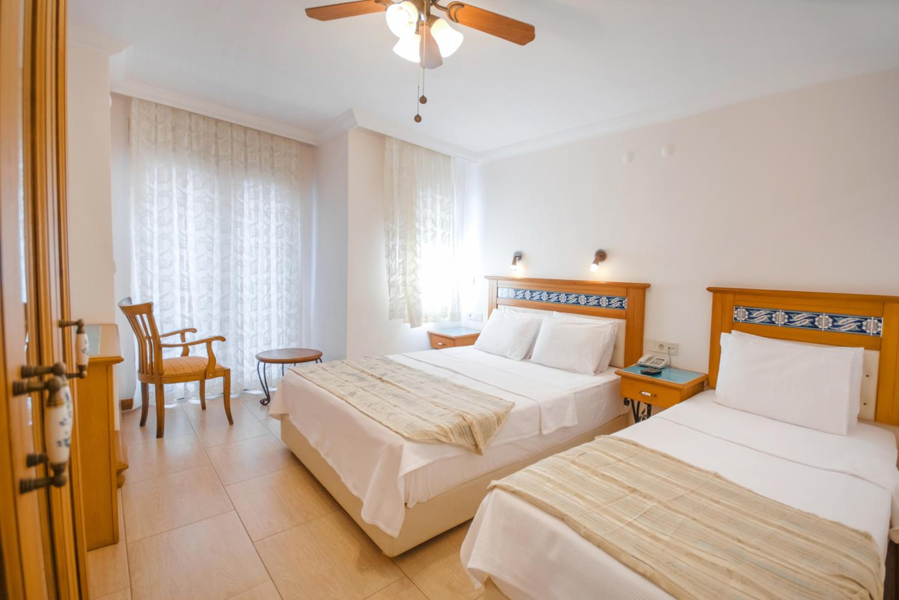 Triple Room photo 3