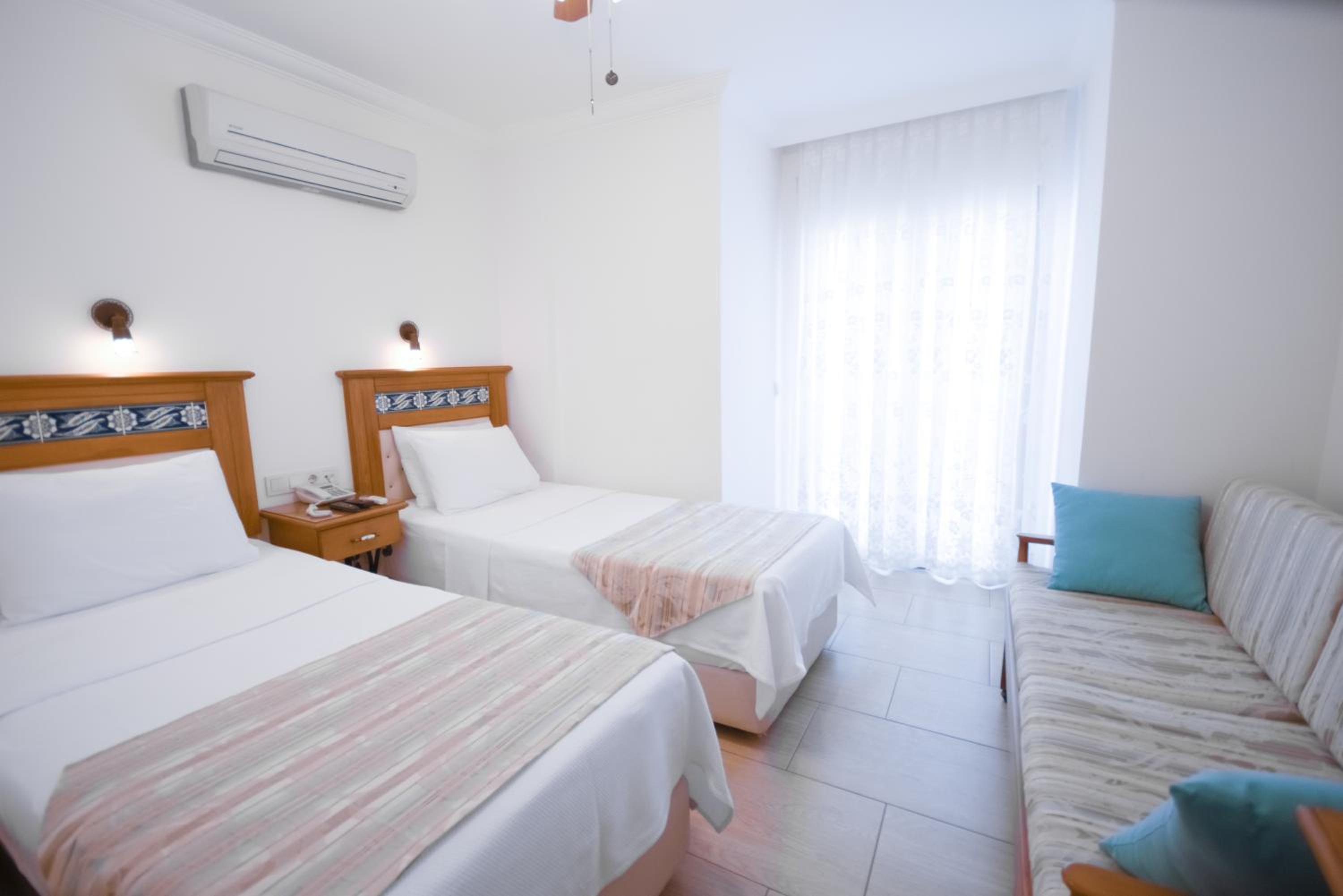 Twin Room photo 1