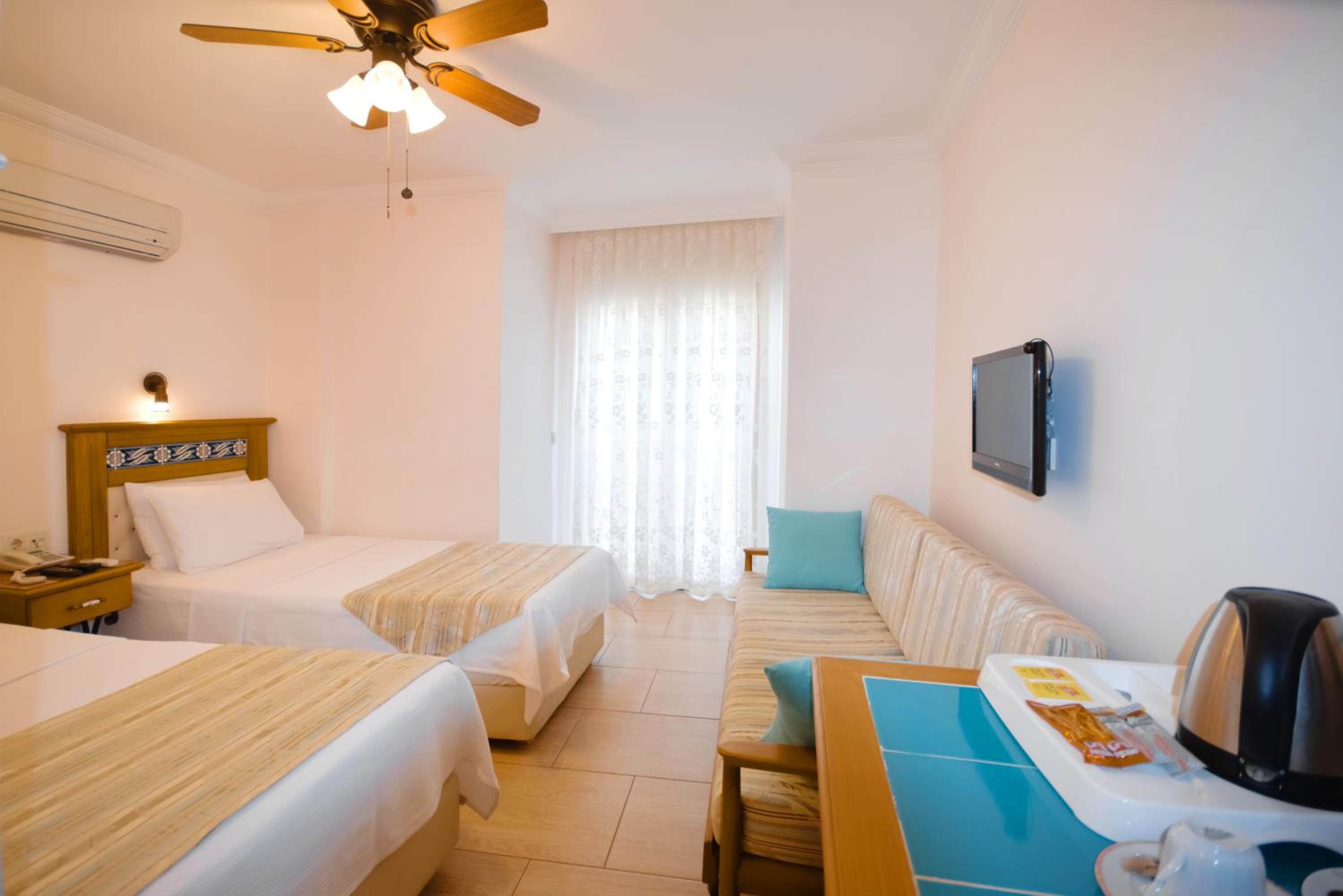 Twin Room photo 2