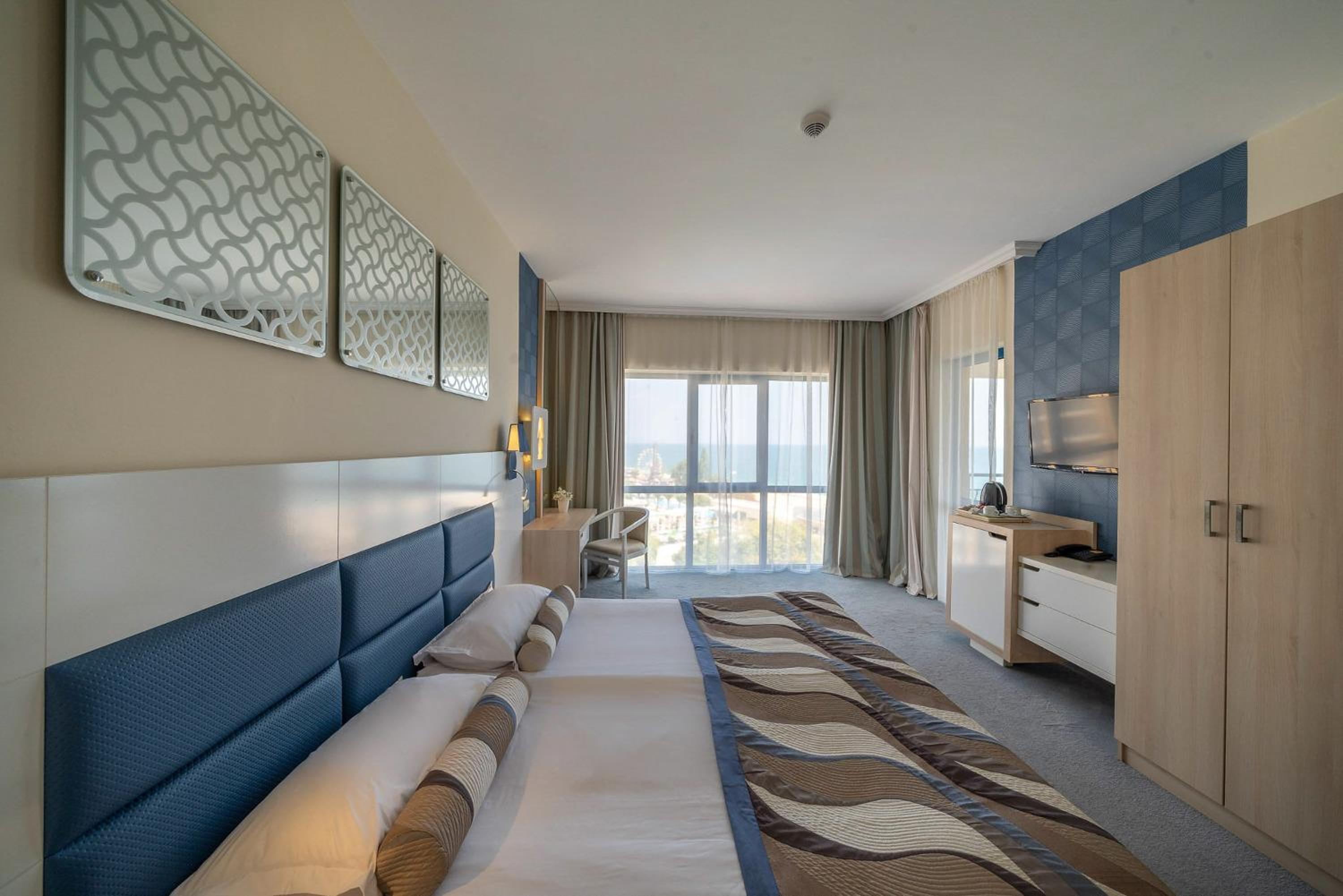 Family Room with Sea View – Free Beach & Aquapark Access, photo 6