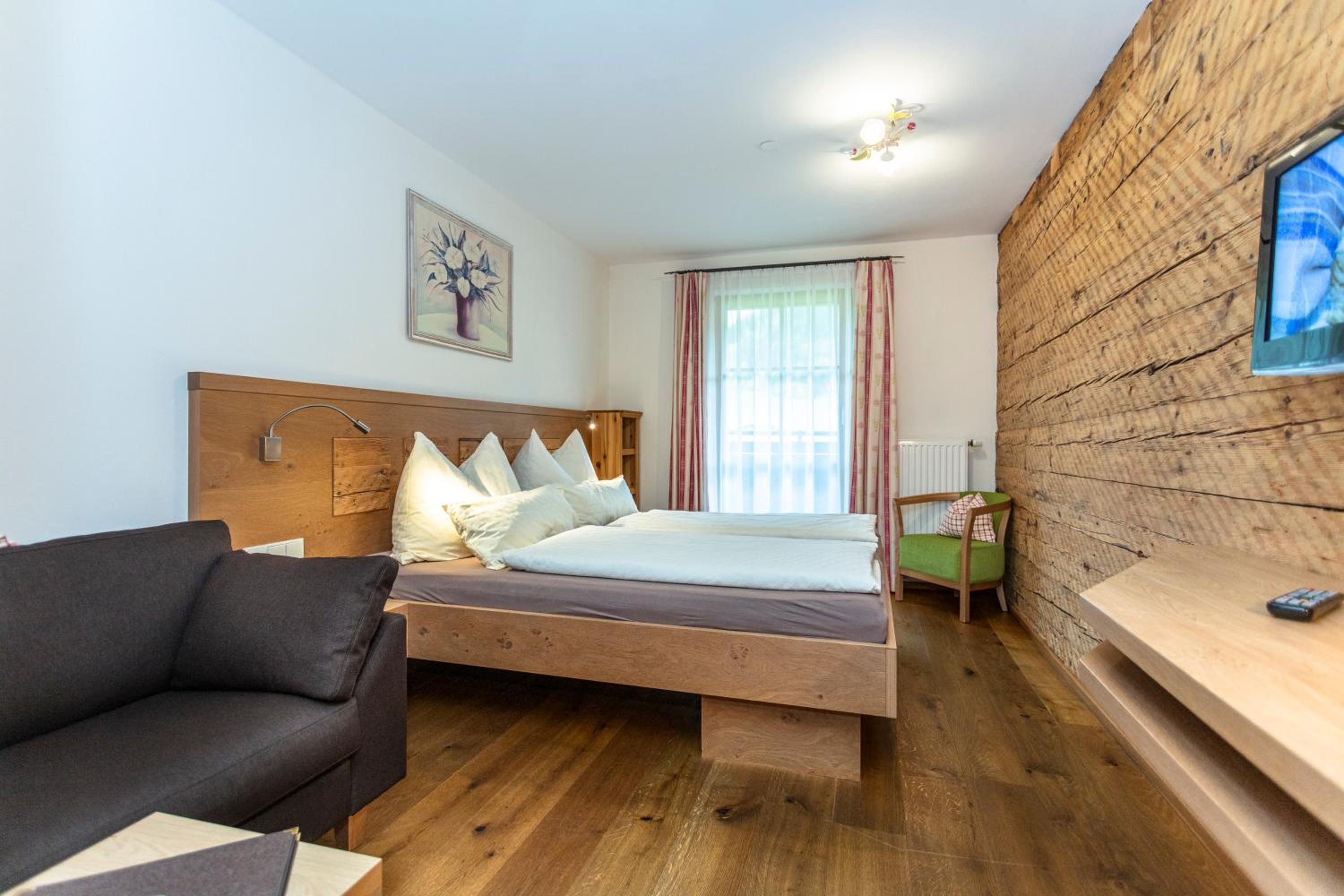 Double Room with Balcony photo 1