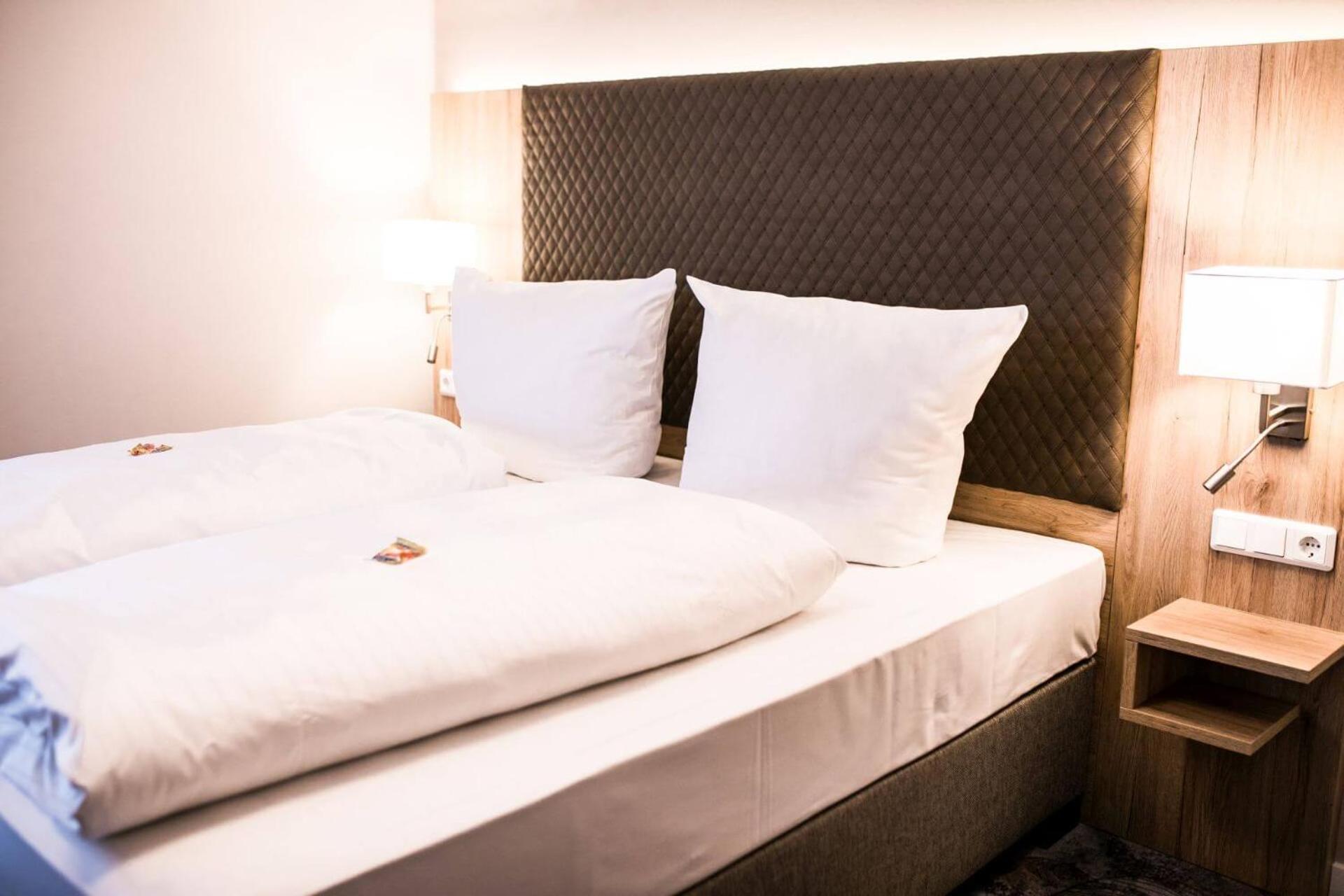 Deluxe Double Room - Photo 5