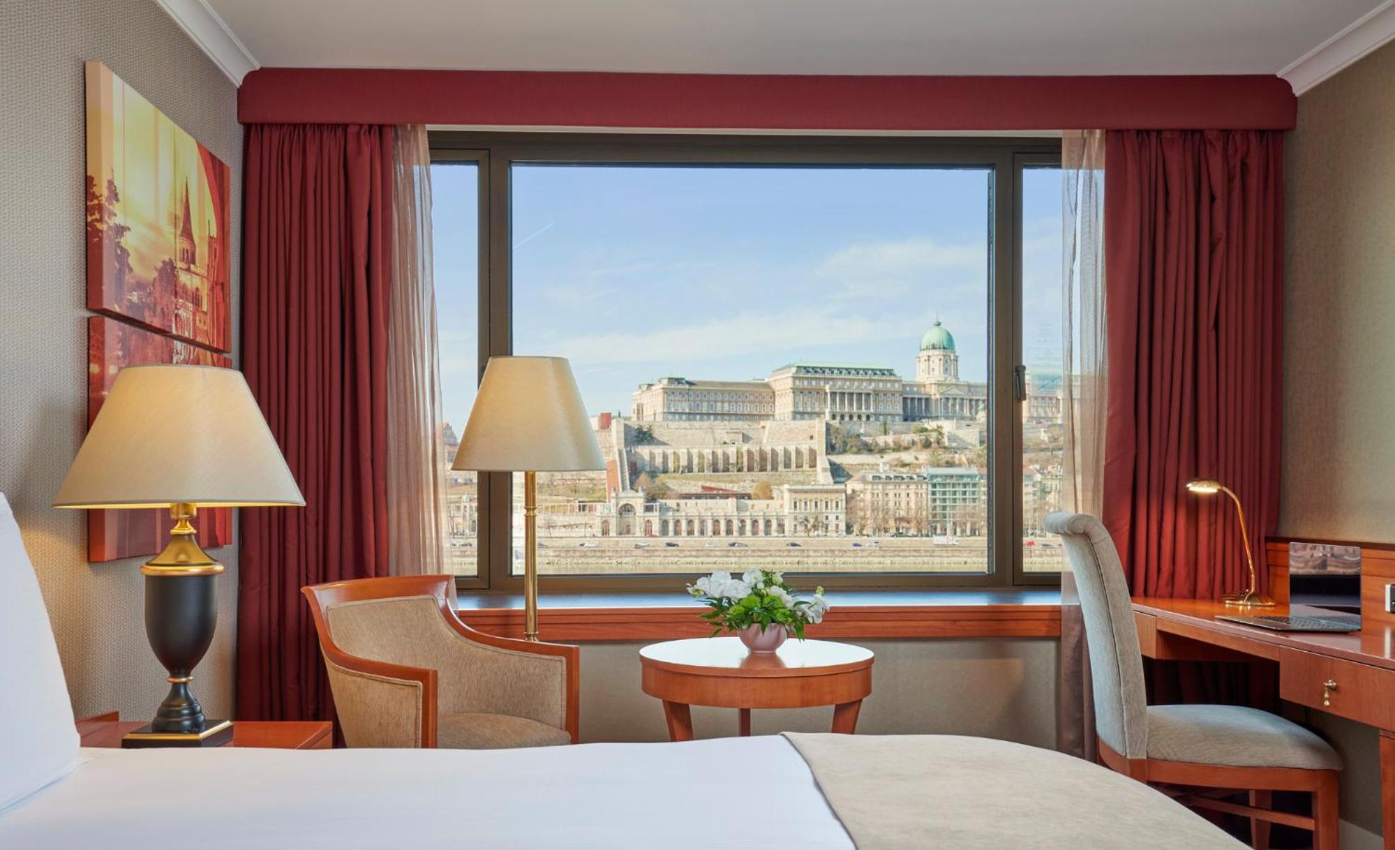 Classic Room With River View - Photo 2