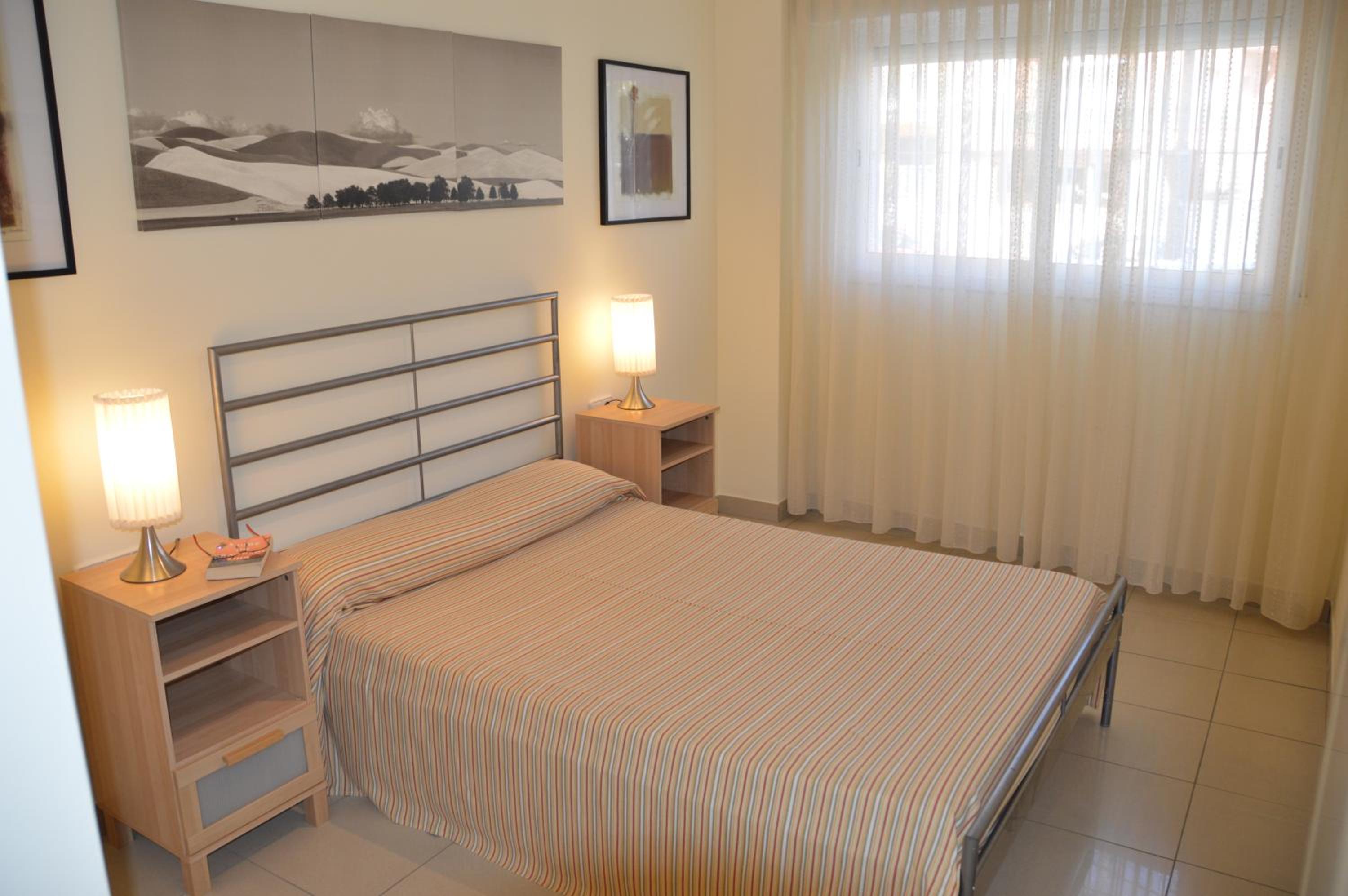 Apartamento de dos habitaciones (4-6 adultos)