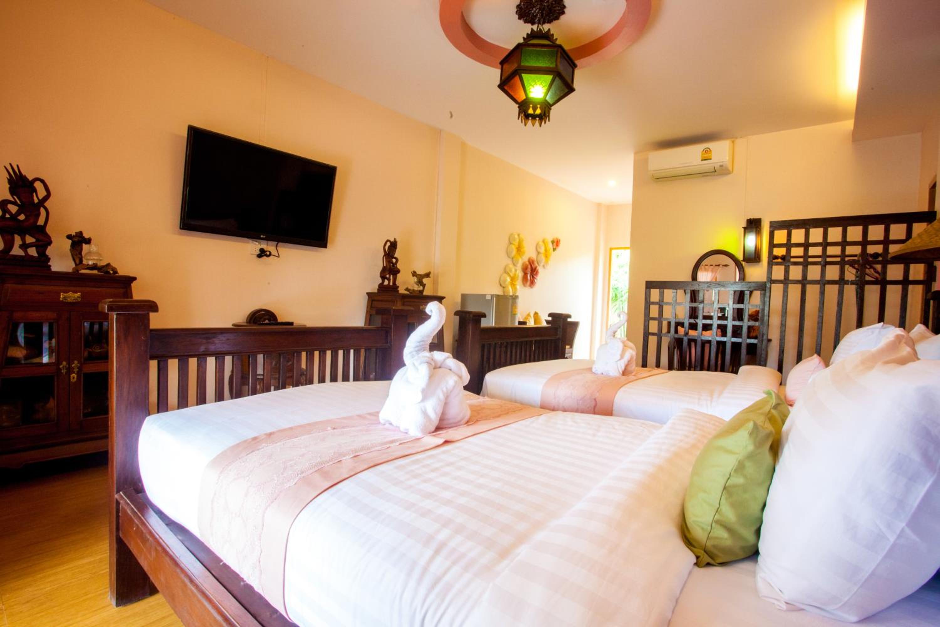 Standard Twin Room photo 3