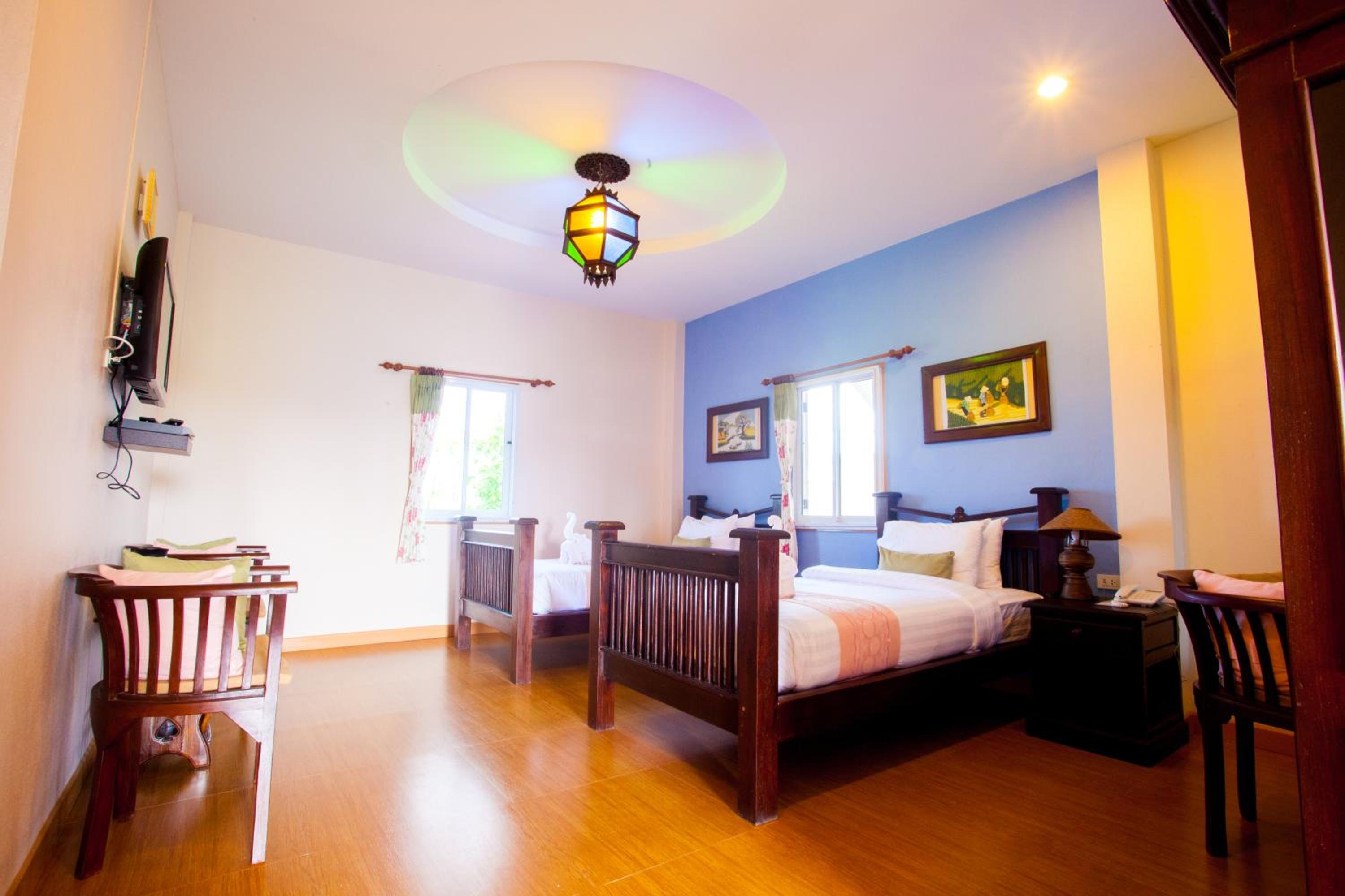 Standard Twin Room photo 2