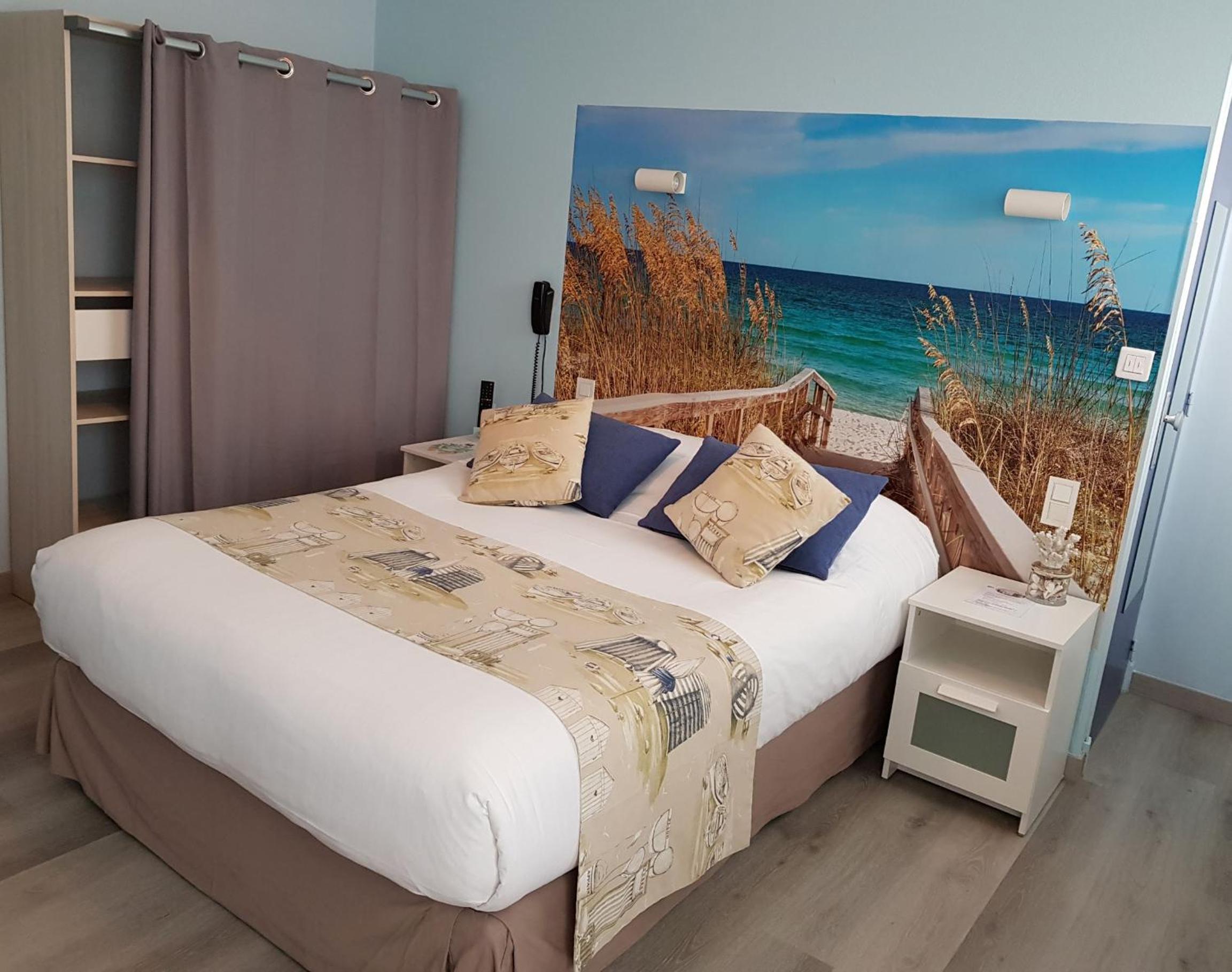 Double Room - Photo 5