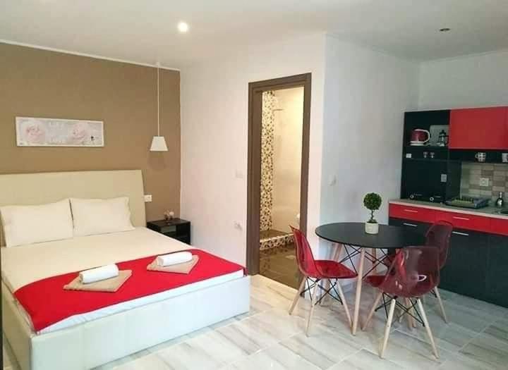 Villa photo 3