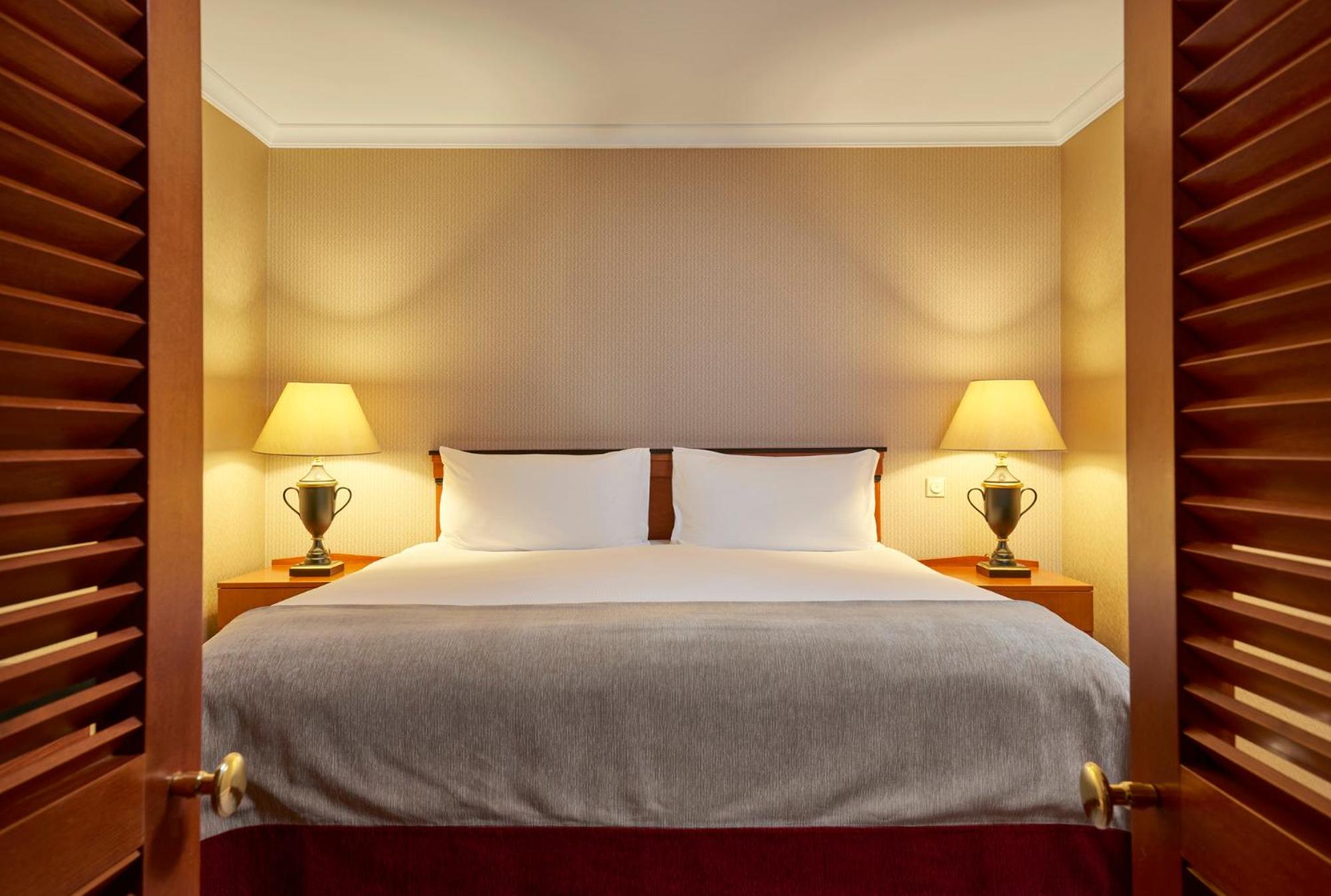 Junior Suite with River View - Photo 6