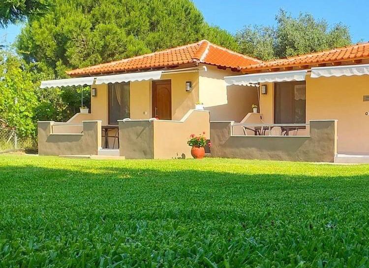 Villa photo 2